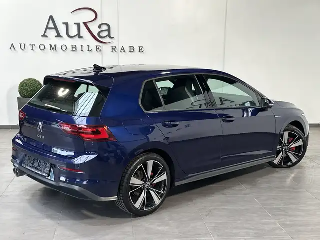 Volkswagen Golf view 5