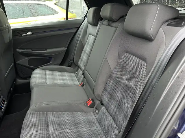 Volkswagen Golf view 12