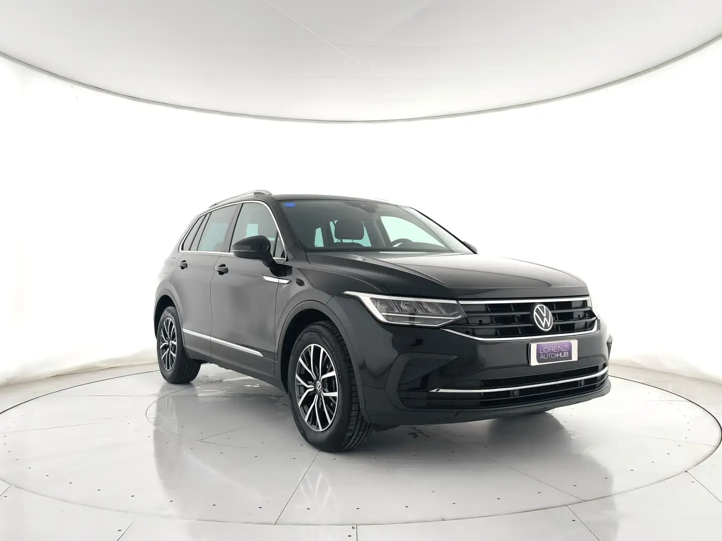 Volkswagen Tiguan 1.5 tsi Life 150cv ACC+FULL LED+C17" Schwarz - 1