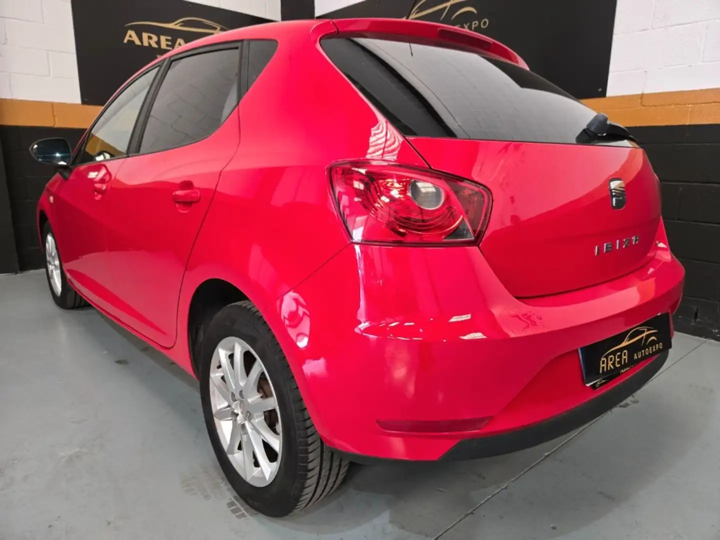 SEAT Ibiza 1.2 Tsi Reference 85 Rojo - 2