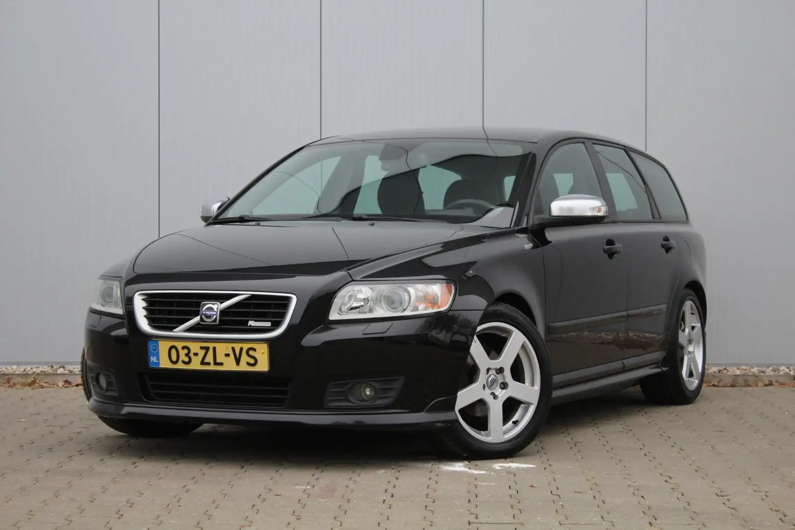 Volvo V50 2.0 Edition II R-Design | Trekhaak | Clima / Cruis Zwart - 1
