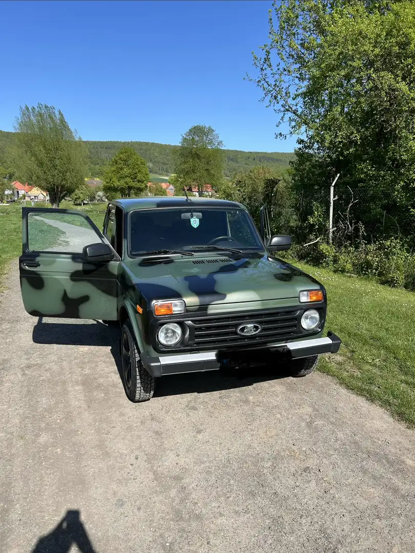 Lada Taiga Niva-Urban - 2