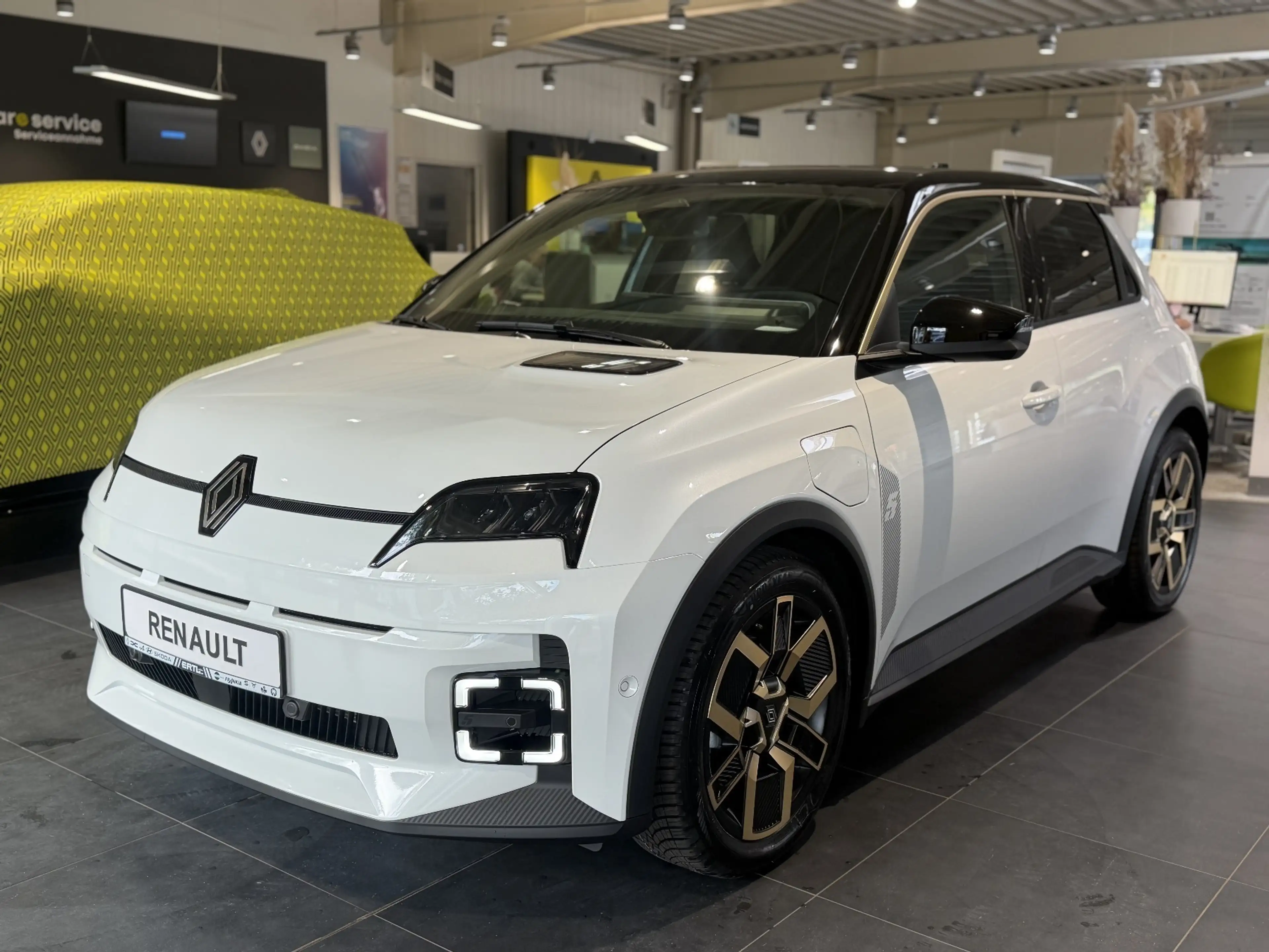 Renault R 5 E-Tech elektrisch Techno 120 Urban Range
