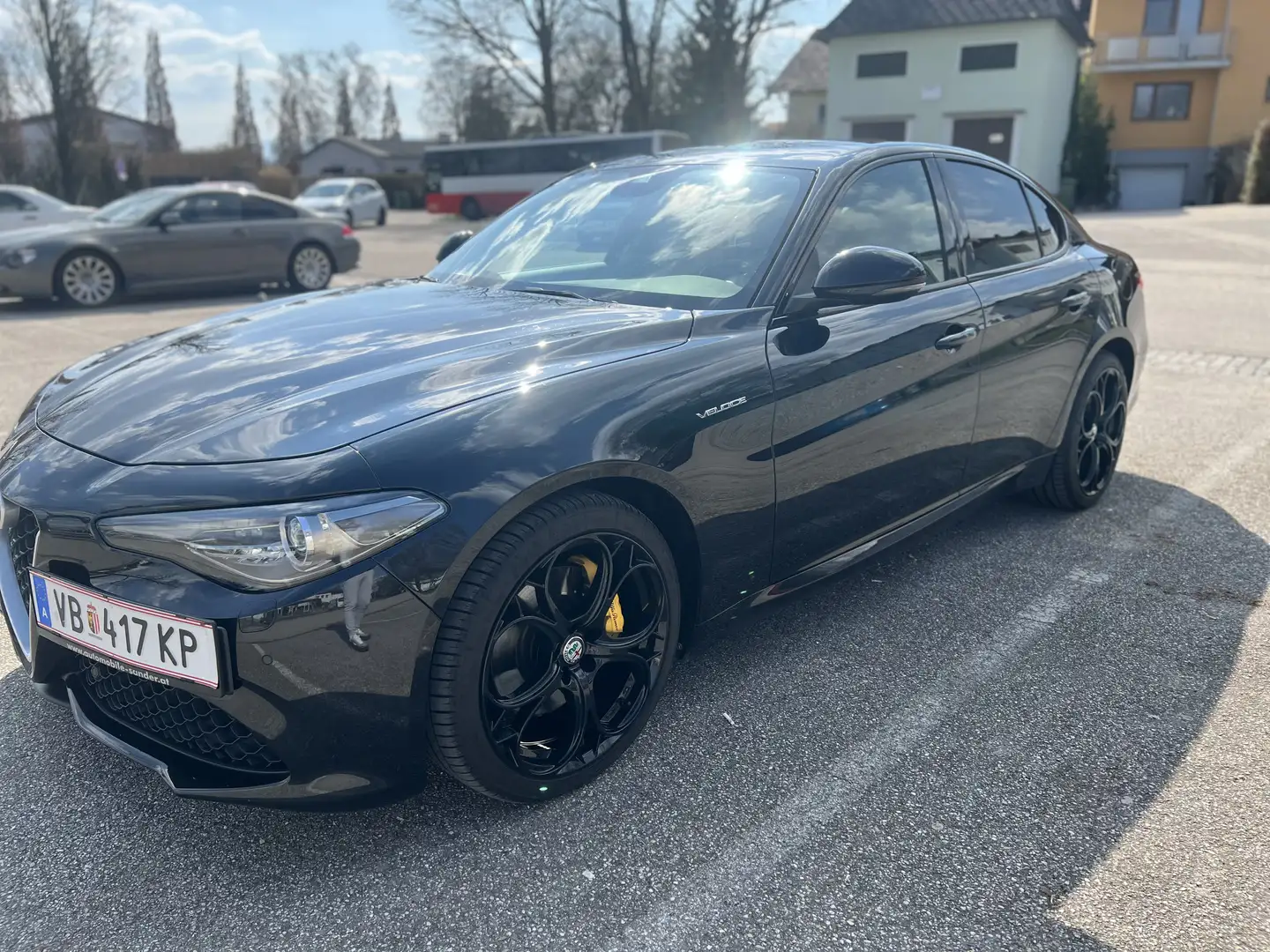 Alfa Romeo Giulia 2.2 Diesel AT8-Q4 Veloce Schwarz - 2