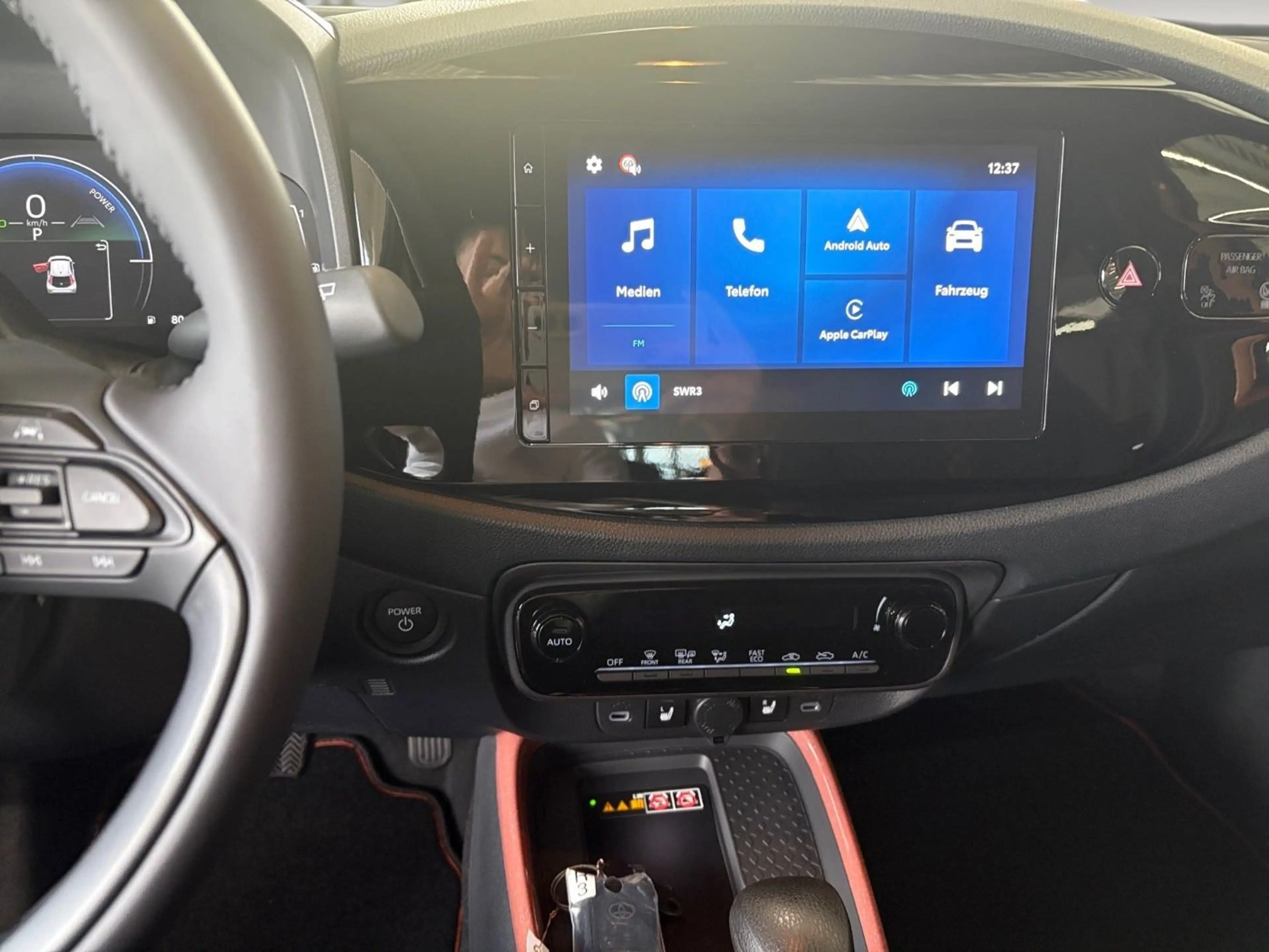 Toyota Aygo X 5-Türer Teamplayer 1.5 l Hybrid Stufenlos — photo 9