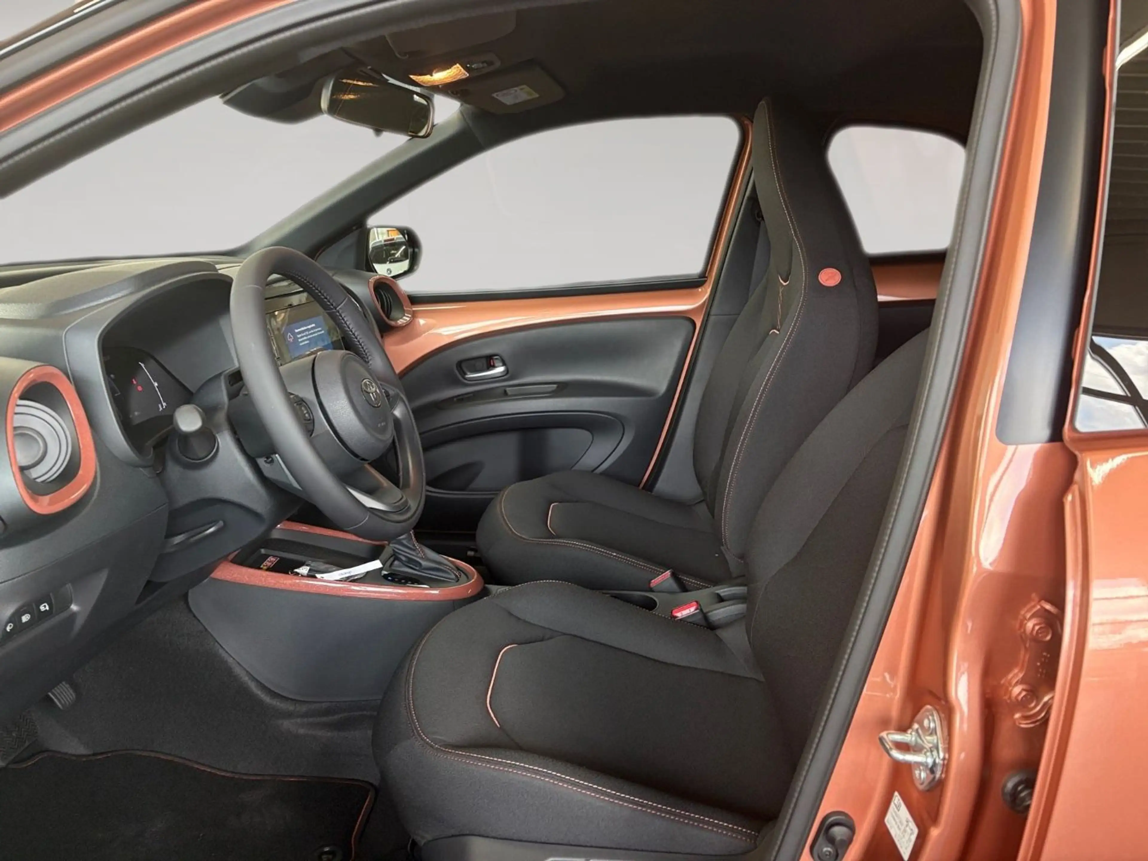 Toyota Aygo X 5-Türer Teamplayer 1.5 l Hybrid Stufenlos — photo 7