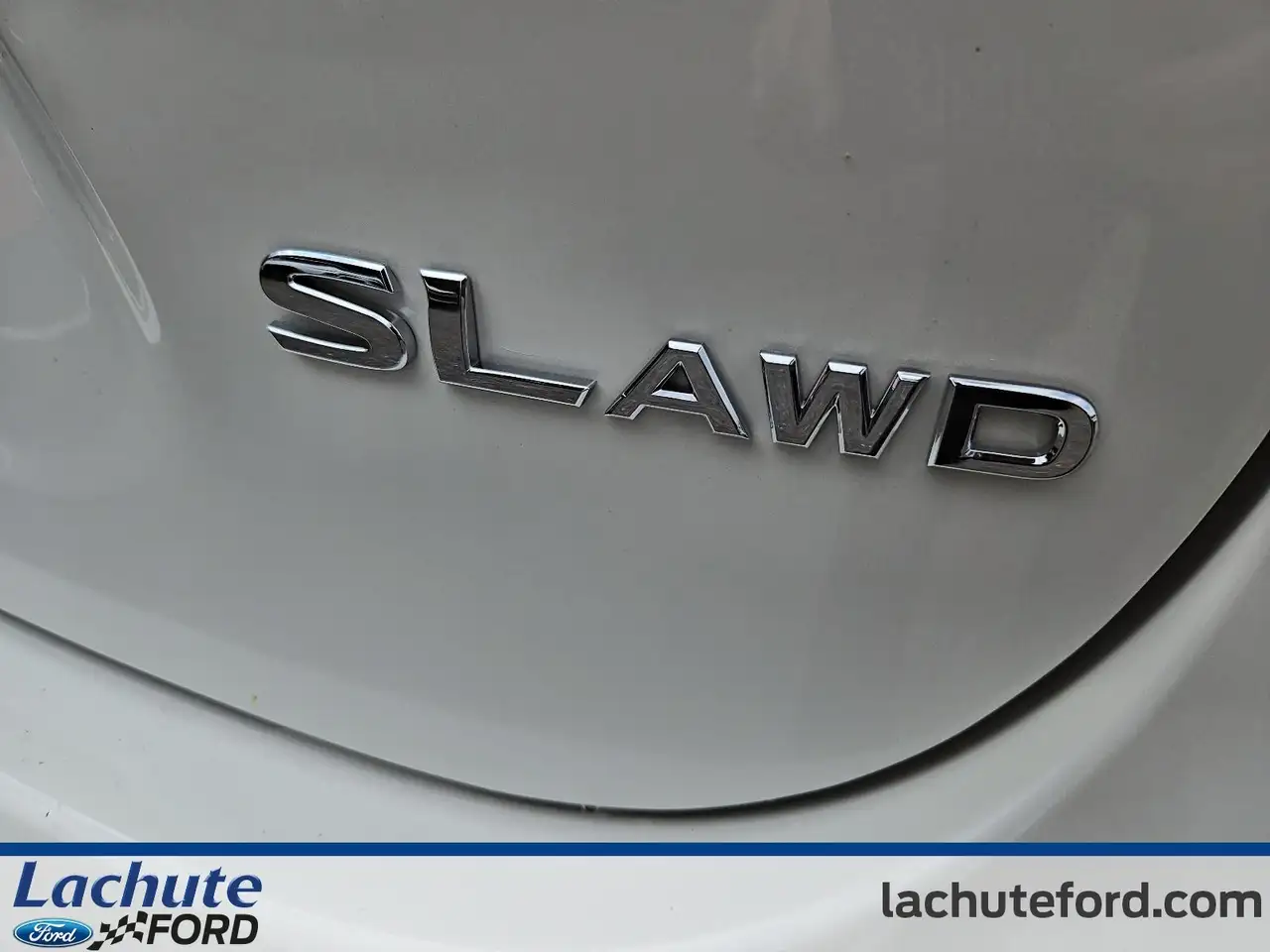 Nissan Qashqai снимка Nissan Qashqai