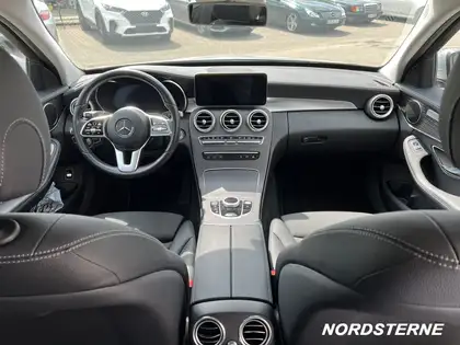 Annonce voiture d'occasion Mercedes-Benz C 300 - CARADIZE