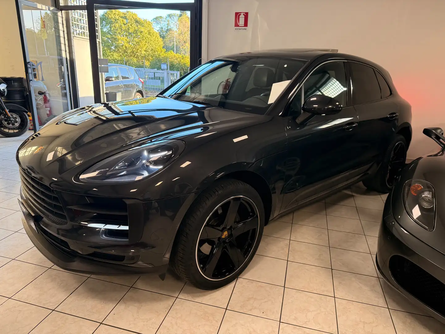 Porsche Macan Macan 2.0 245cv PDK Tetto-Bose-Italiana Ufficiale Grau - 1