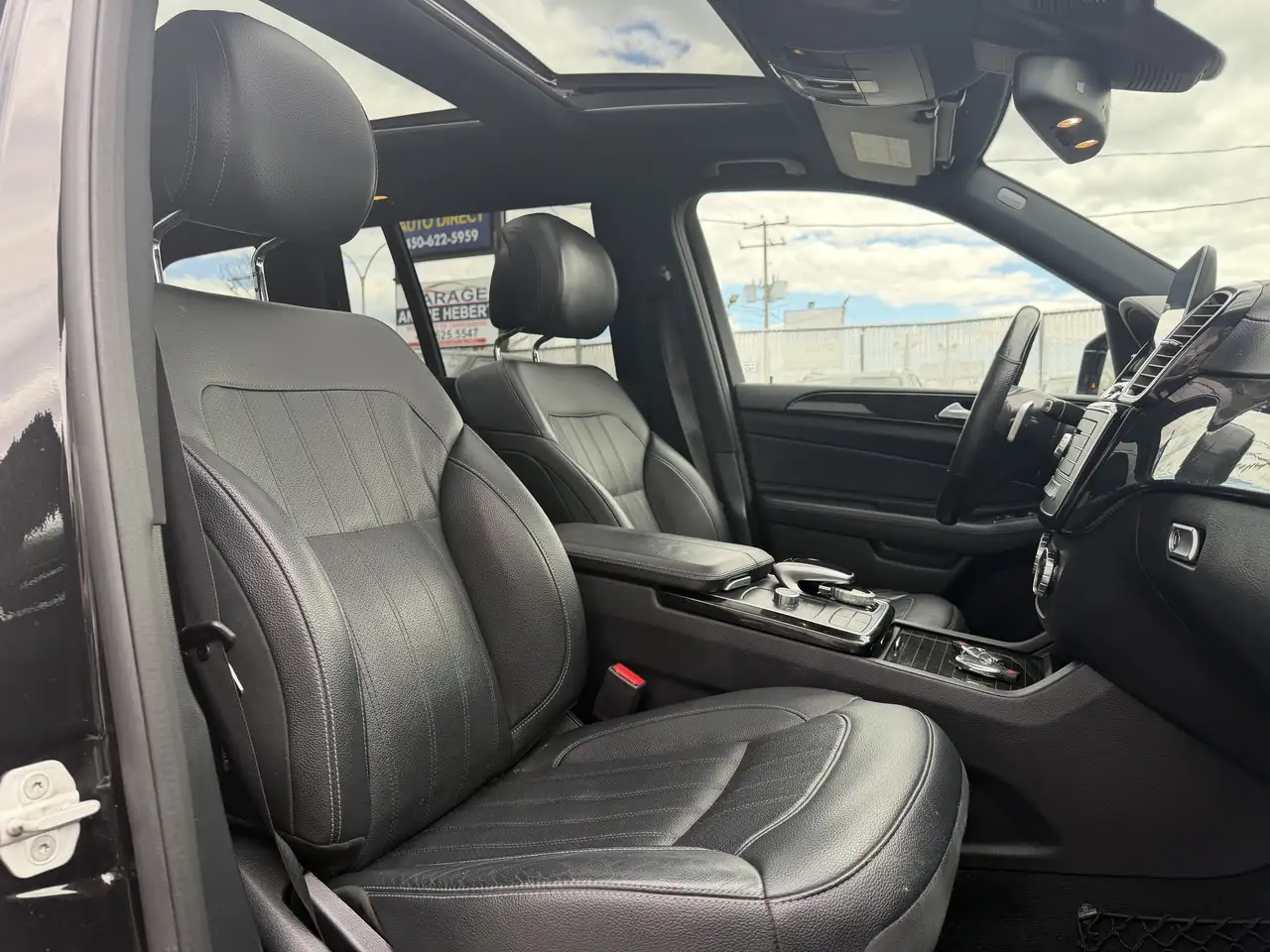 Mercedes-Benz GLS снимка Mercedes-Benz GLS