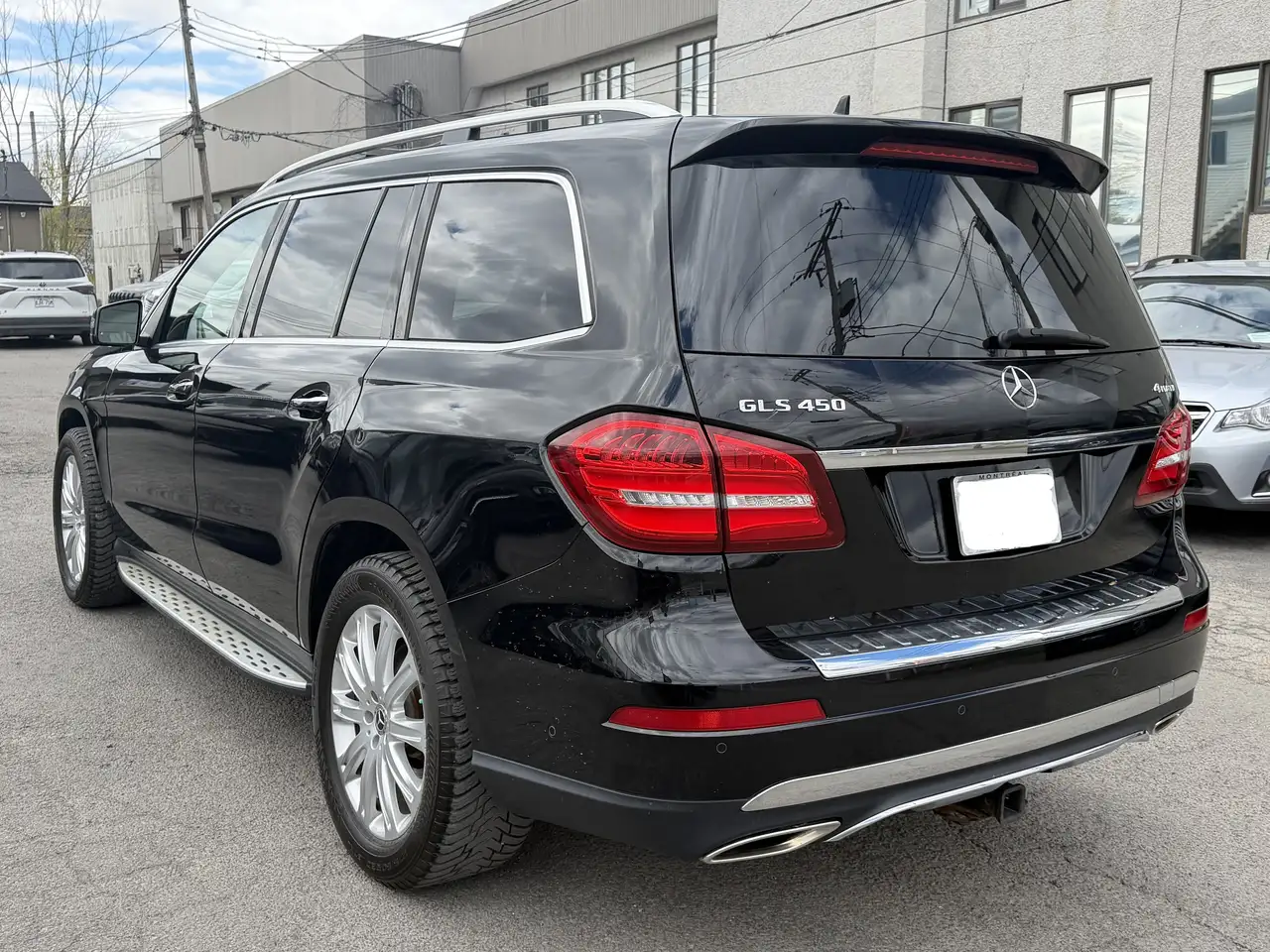 Mercedes-Benz GLS снимка Mercedes-Benz GLS