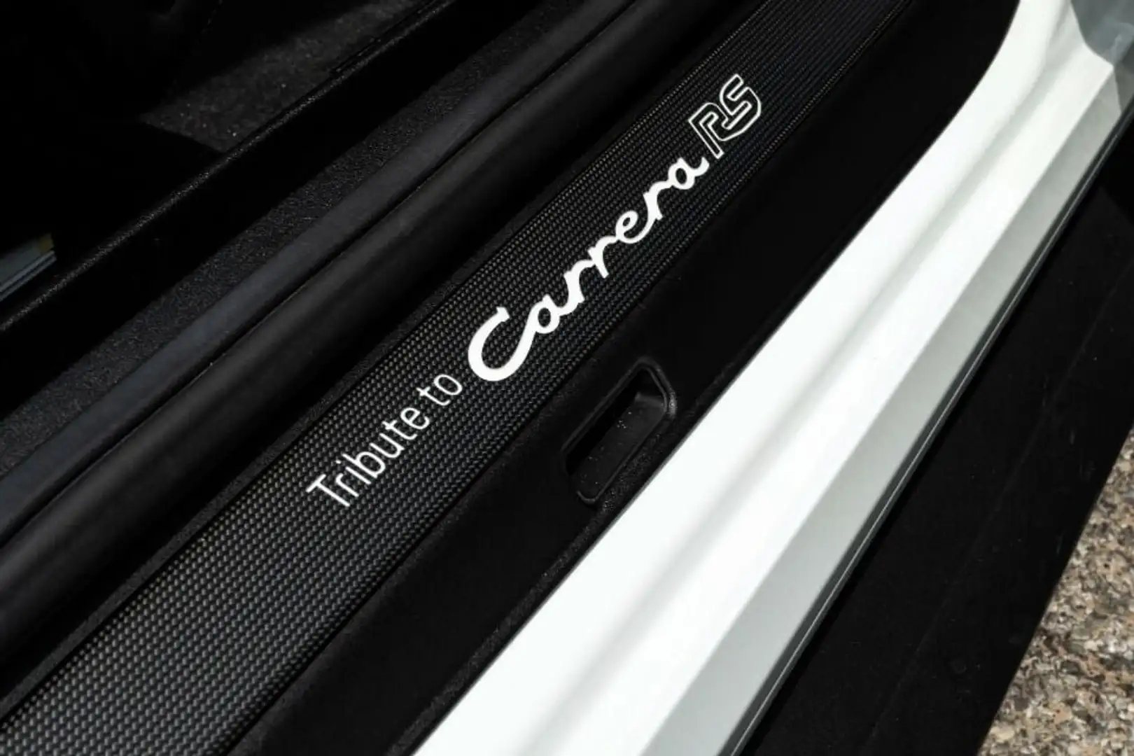 Porsche 992 GT3 RS Tribute to Carrera RS Coupe Blanc - 1