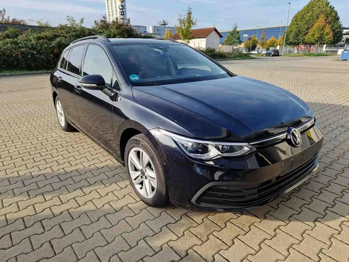 Volkswagen Golf VIII Variant Style 2.0 TDI DSG LED ErgoSitz Schwarz - 2