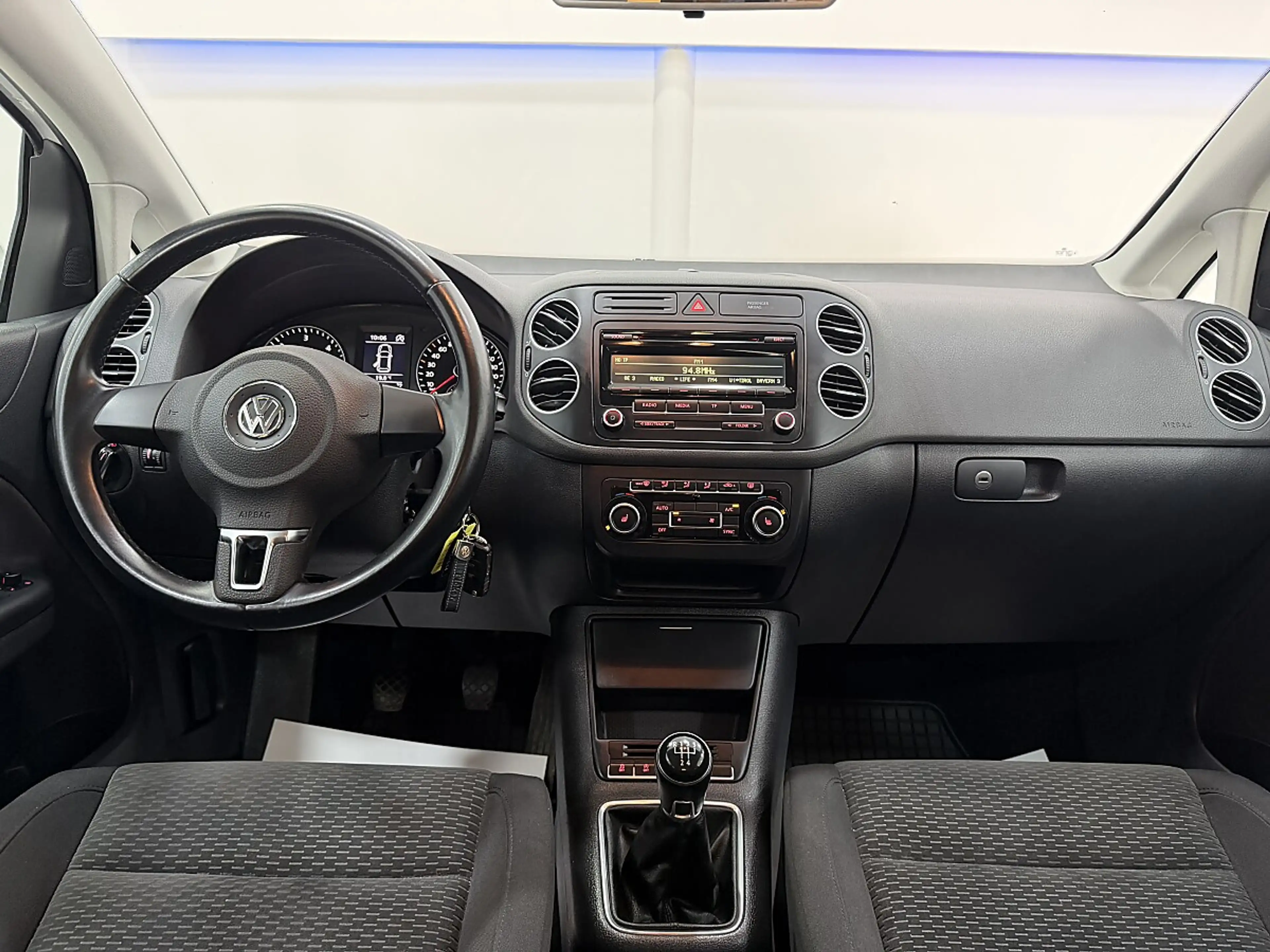 Volkswagen Golf Plus Rabbit 2012 BMT 1,6 TDI ERSTBESITZ, WENIG KM — photo 13