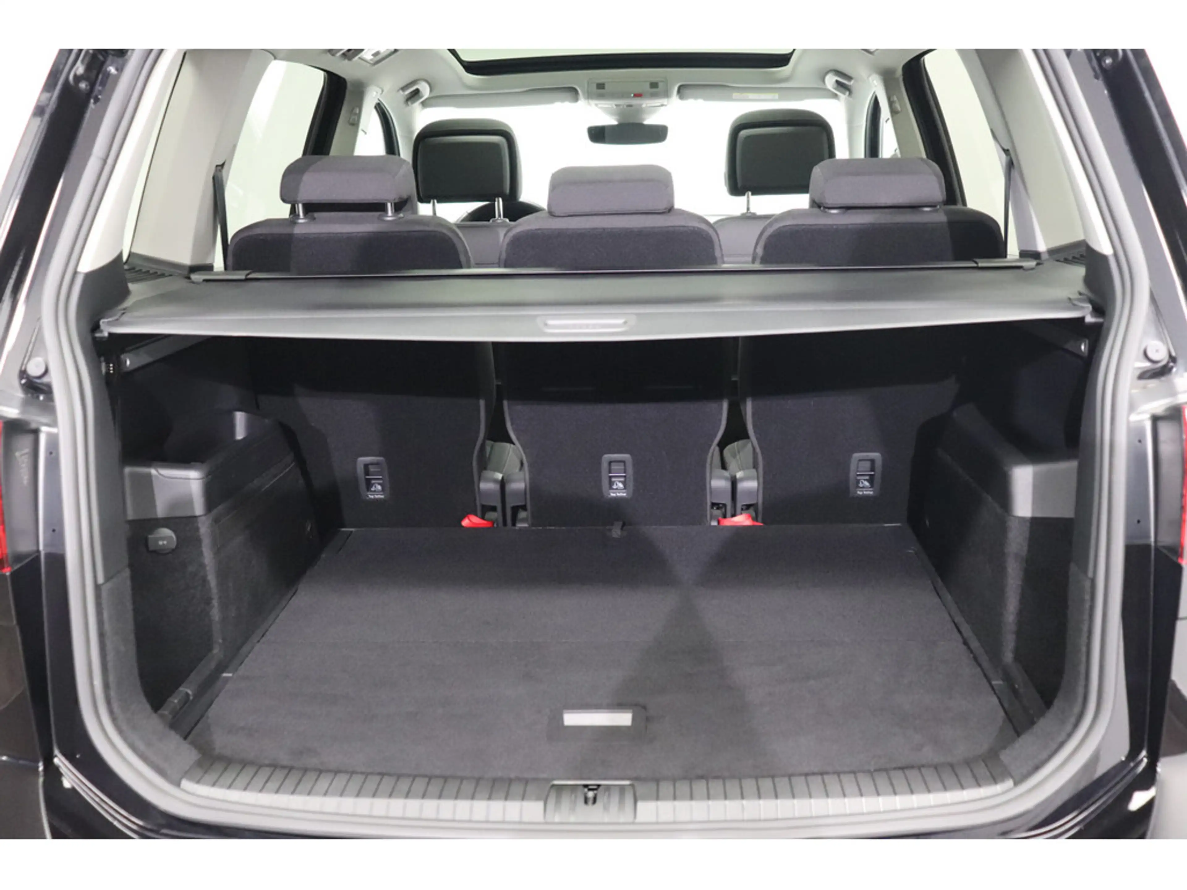 Volkswagen Touran 1.5 TSI Highline #R-Line Ext. #Panorama — photo 7