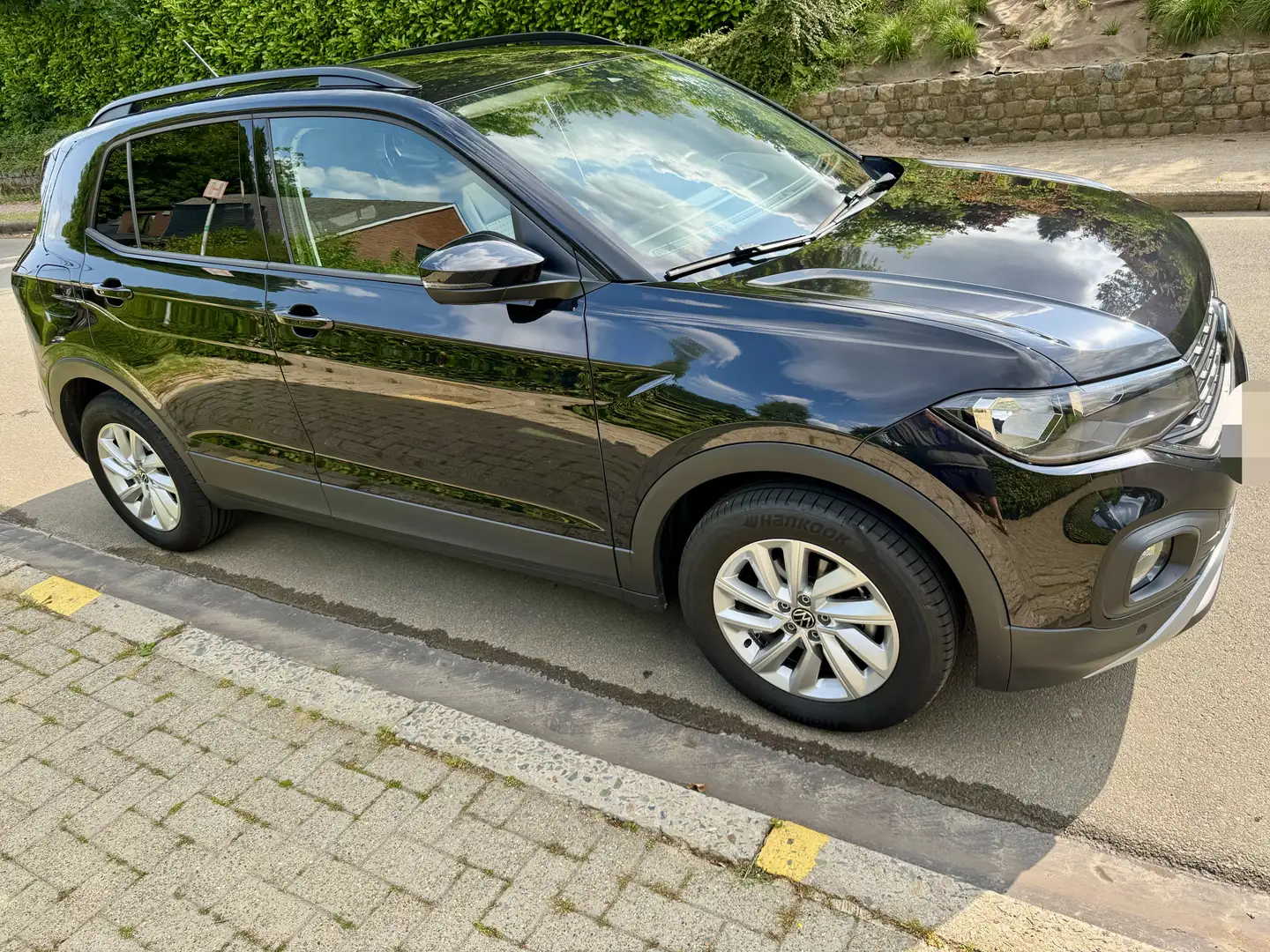 Volkswagen T-Cross 1.0 TSI Active OPF DSG Zwart - 2