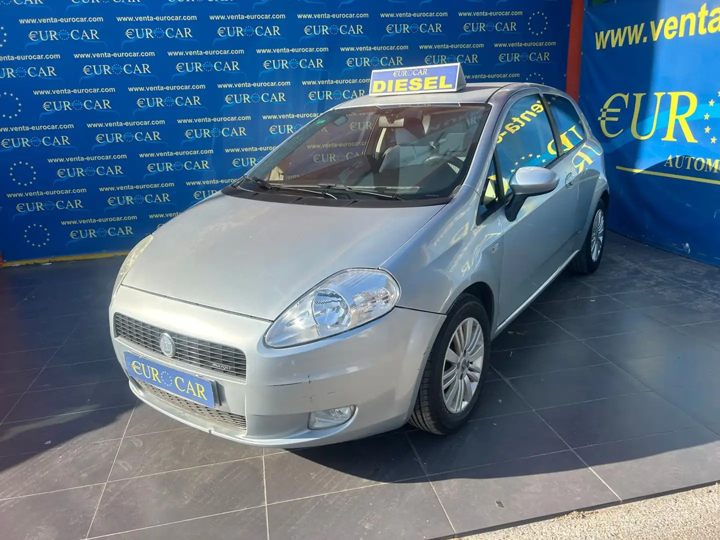 Fiat Punto 1.3Mjt 16v Feel/Class Gris - 1