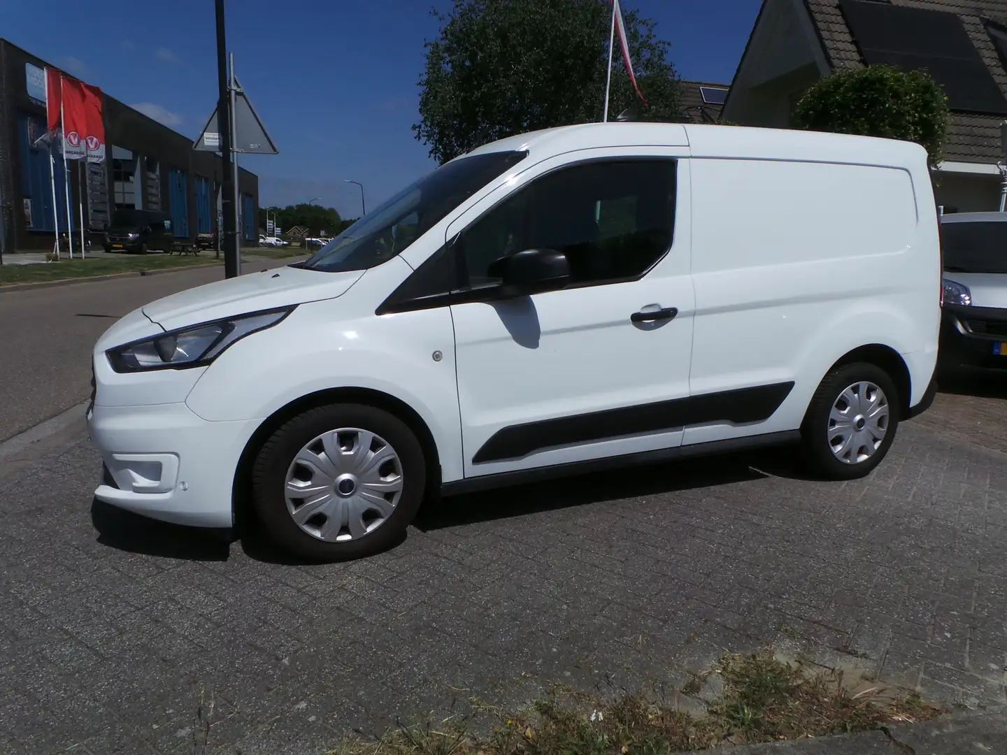 Ford Transit Connect 1.0 Ecoboost BENZINE L1 Trend Airco,Schuifdeur,Pdc Wit - 1