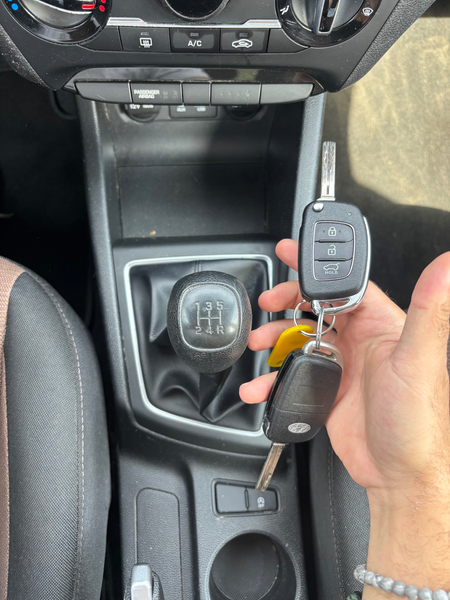 Hyundai i20 i20 1.2i prête à immatriculer ! — photo 10
