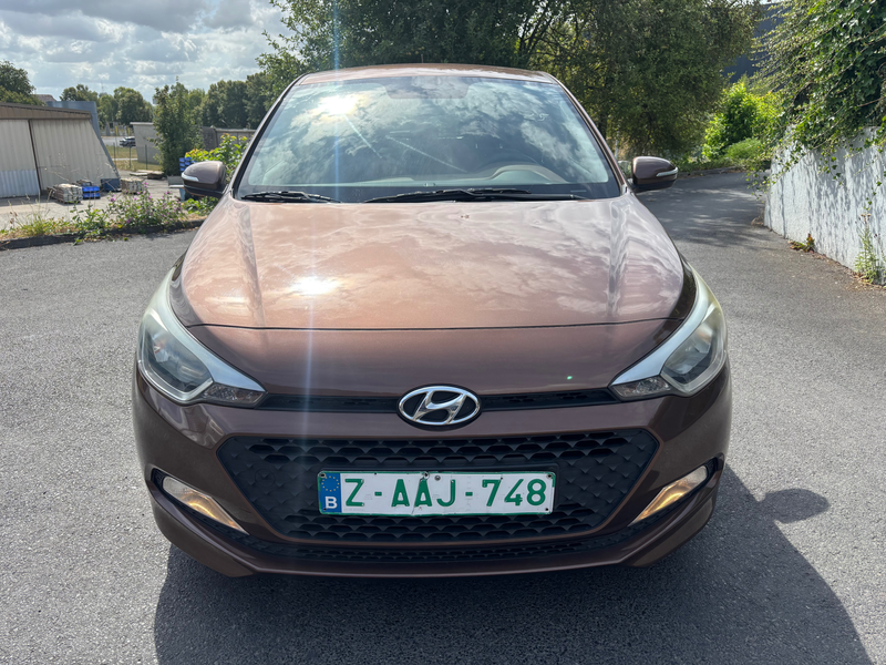 Hyundai i20 i20 1.2i prête à immatriculer !