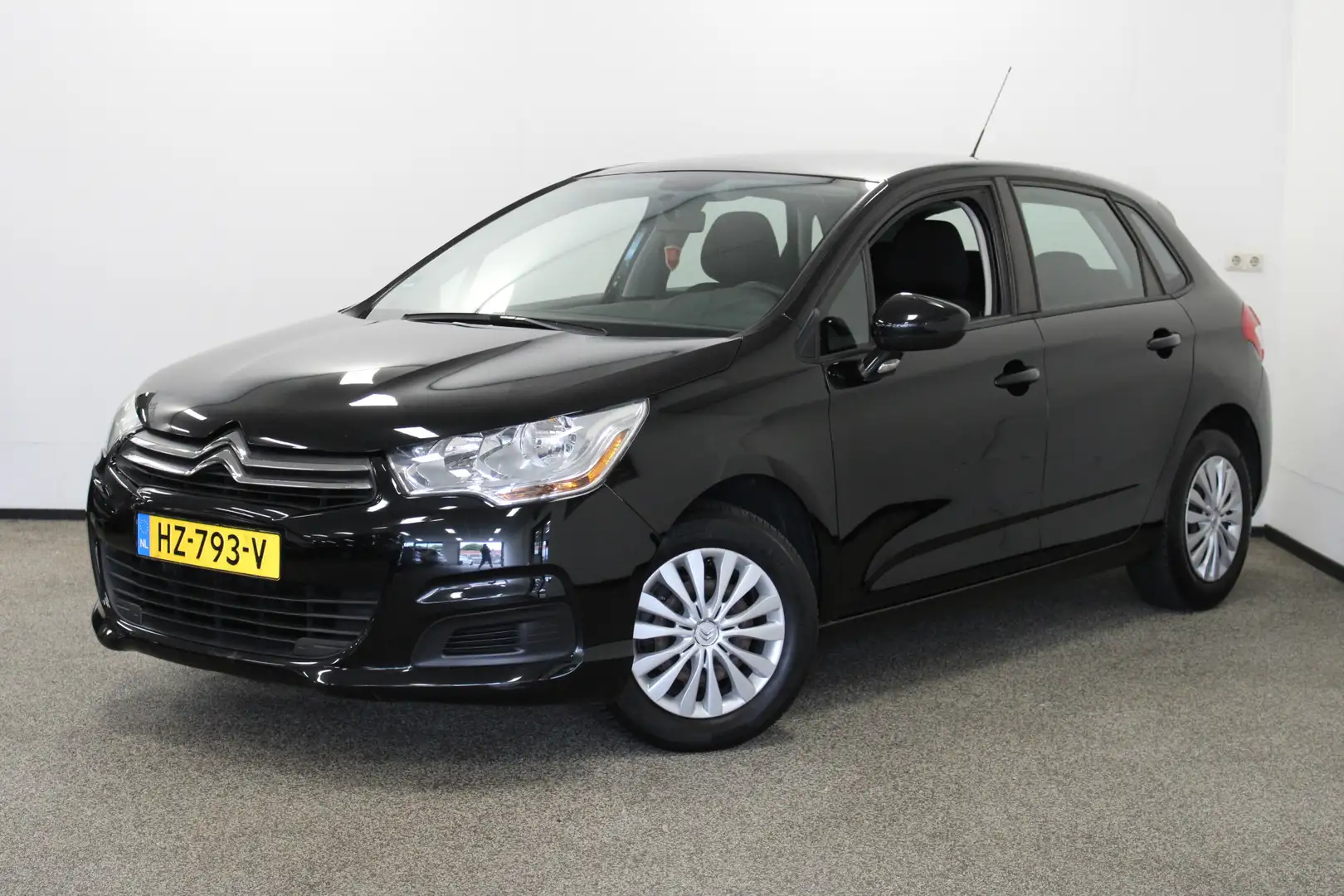 Citroen C4 1.2 PureTech Live Negro - 1