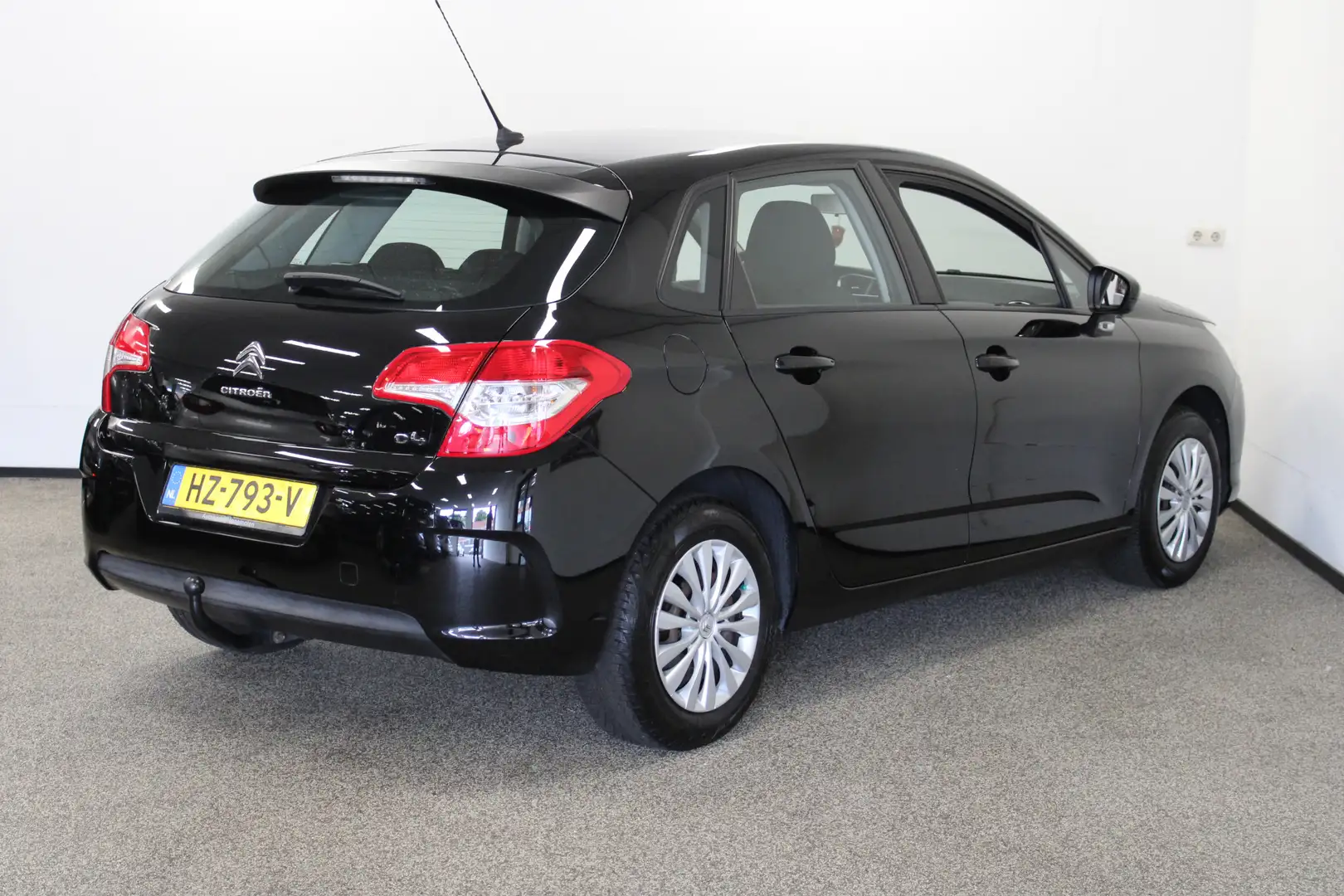 Citroen C4 1.2 PureTech Live Negro - 2