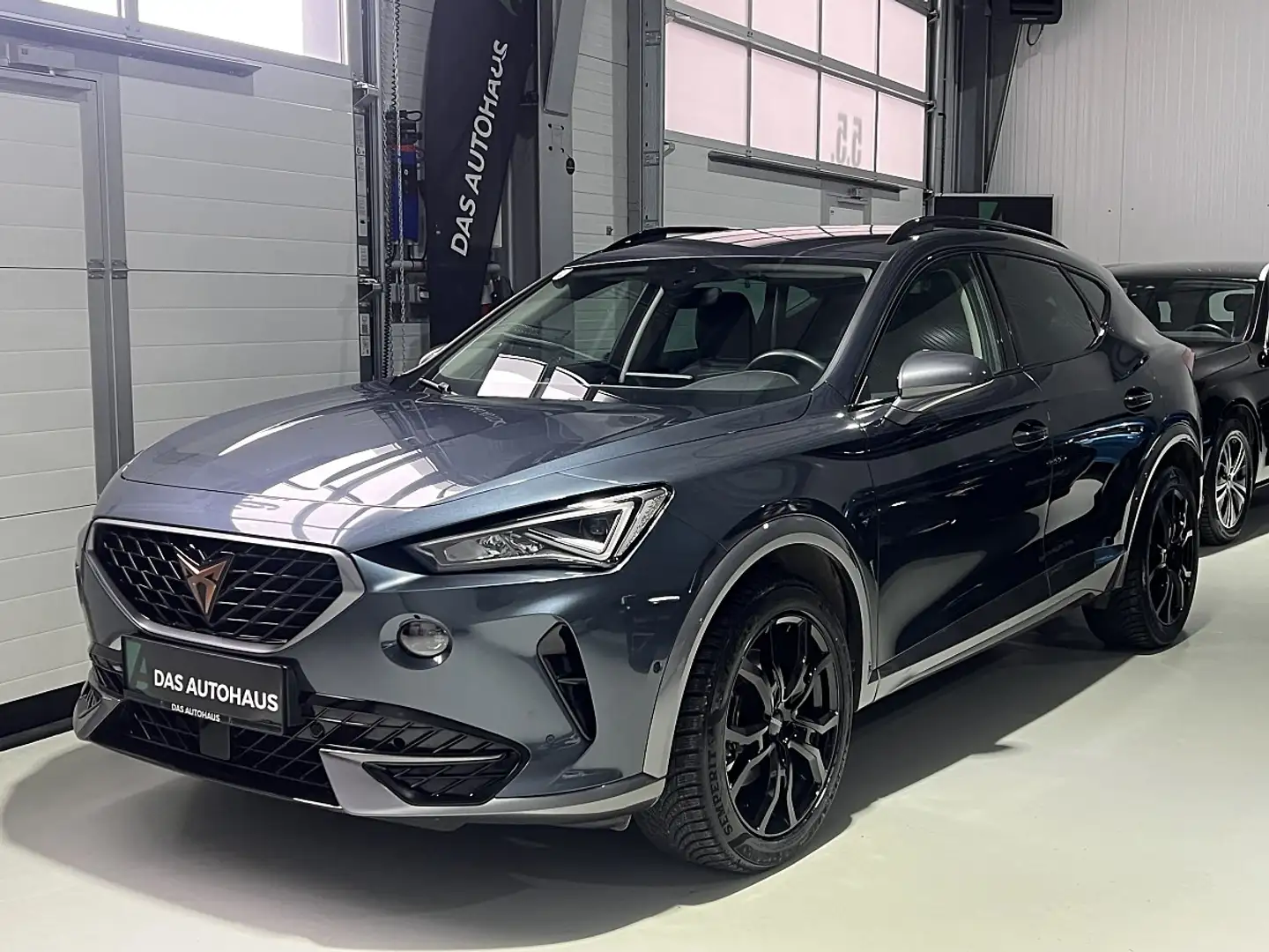 CUPRA Formentor 2,0 TDI Cupra ACC/DCC/AHK/NAVI/KAMERA/AMBIENTE ... Grau - 1