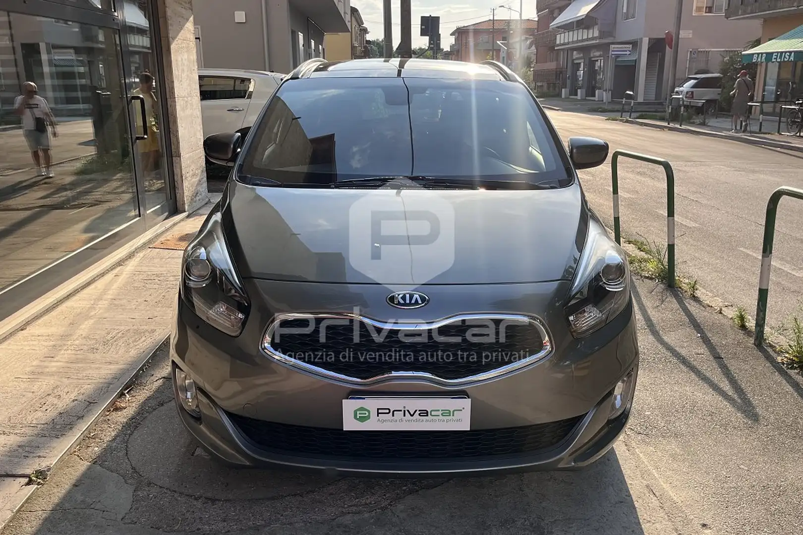 Kia Carens Carens 1.7 CRDi 115 CV Class Серебристый - 2
