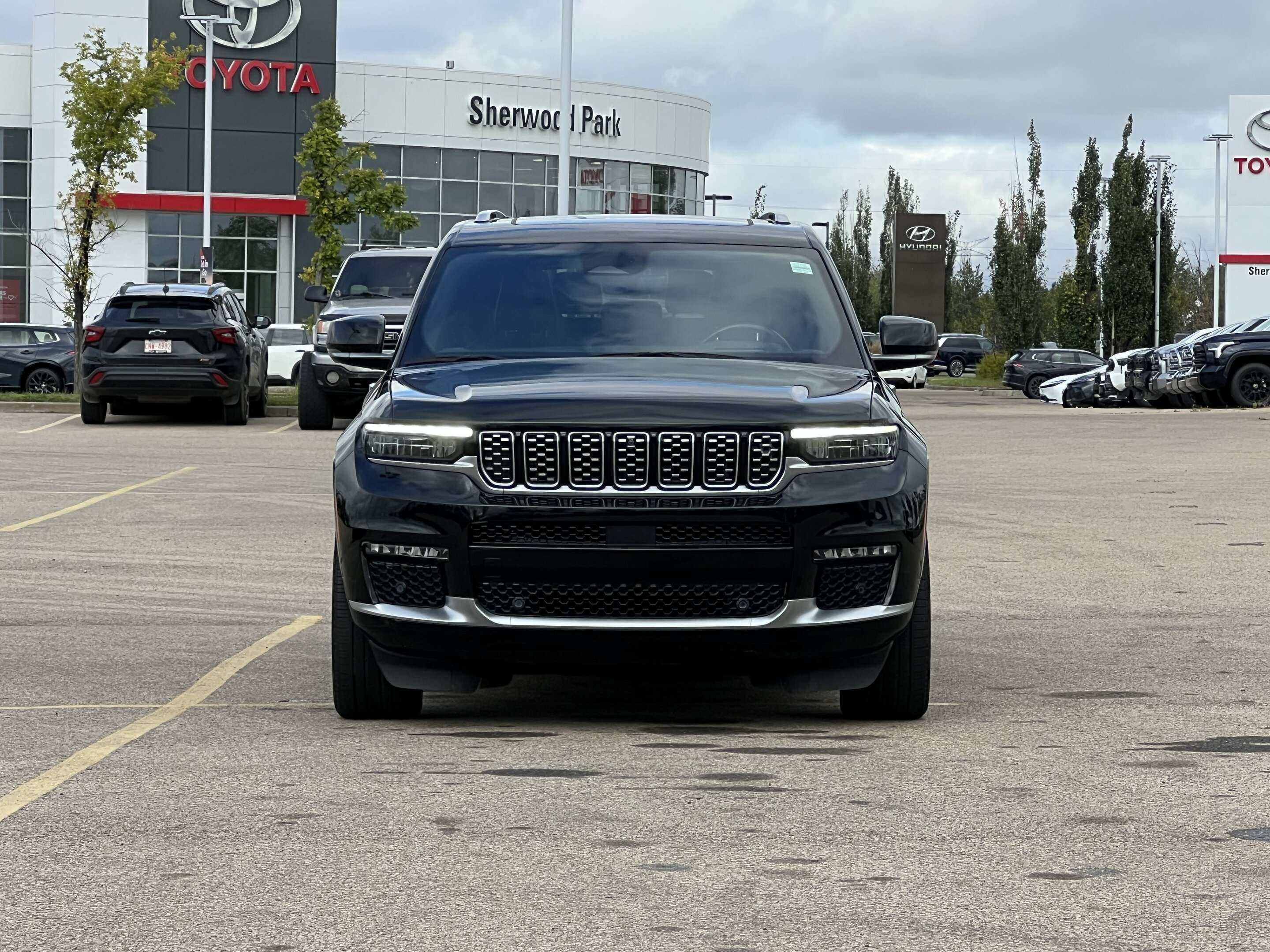 2023 Jeep Grand Cherokee Summit — снимка 1