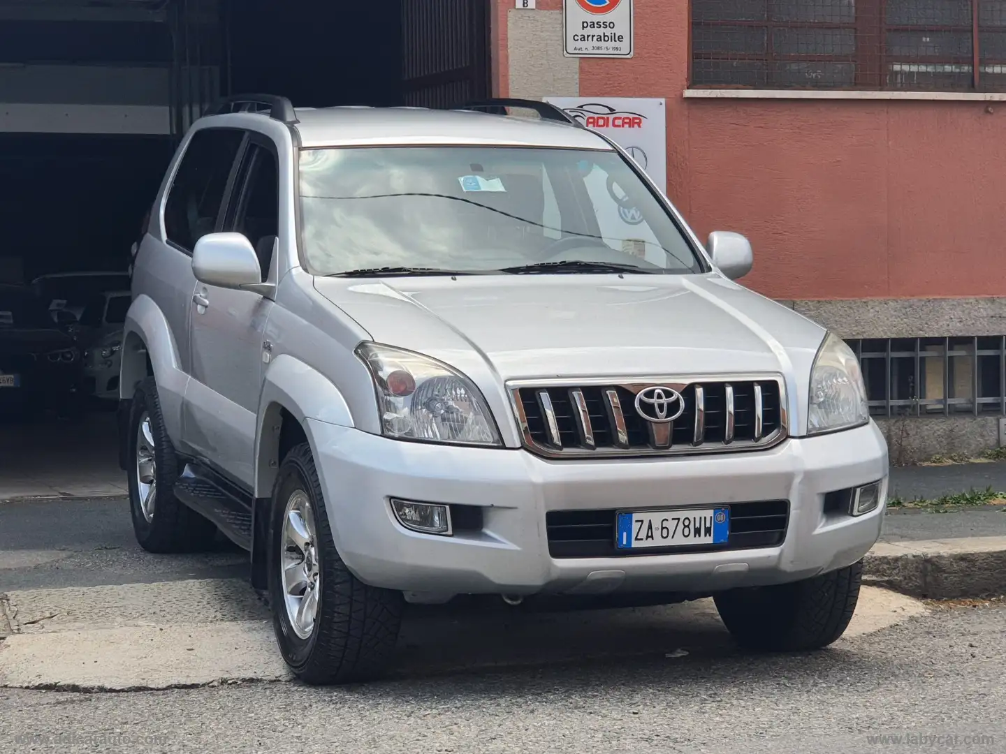 Toyota Land Cruiser 3.0 D-4D 16V 3p. Grigio - 1