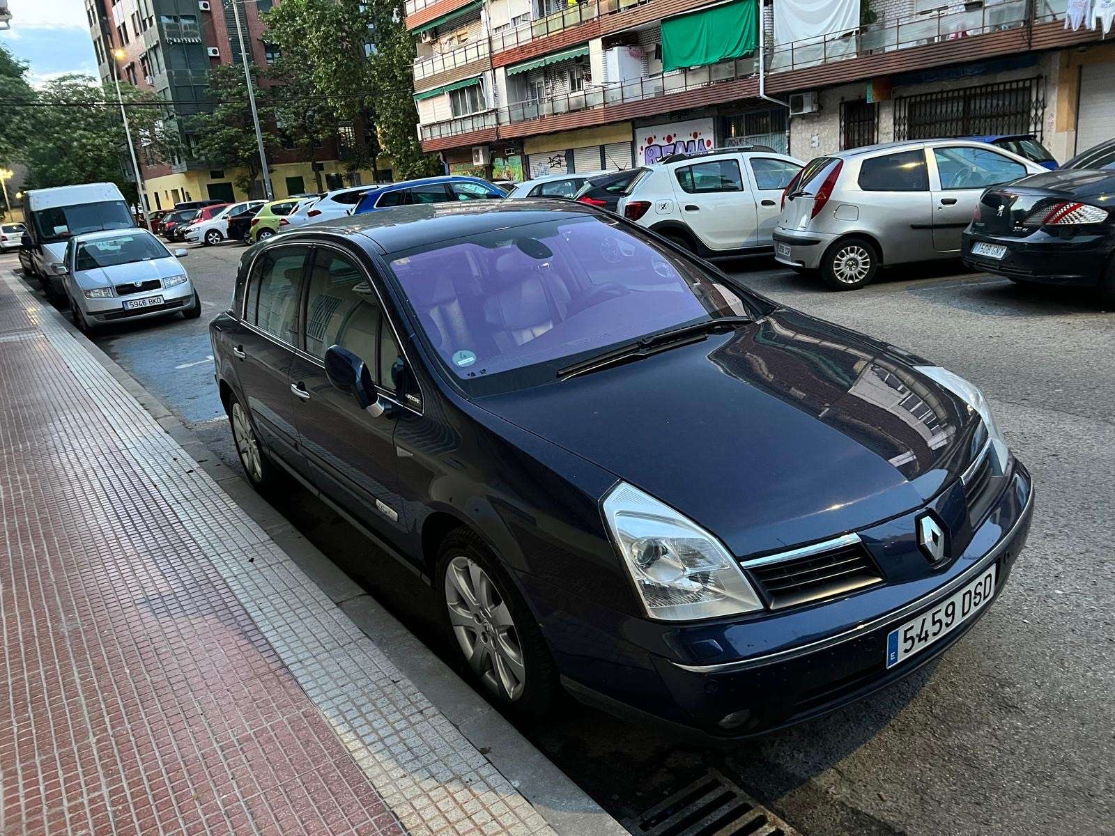 Renault Vel Satis 3.0dCi Initiale Aut. - foto 1