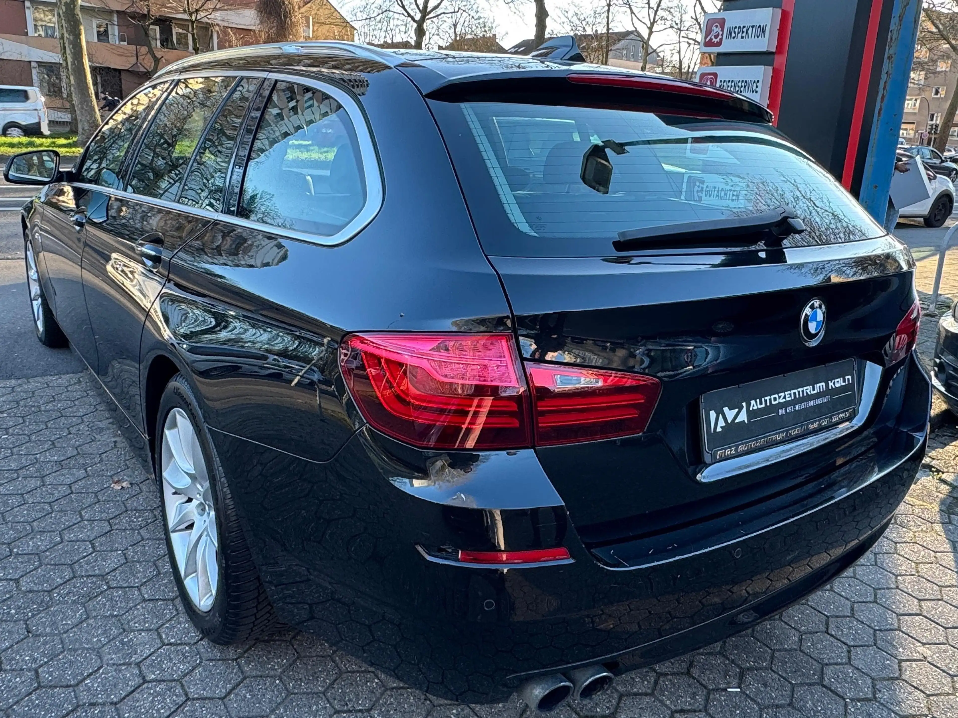 BMW 525 525 d NAVI XENON LEDER KLIMA 2-HAND — photo 4