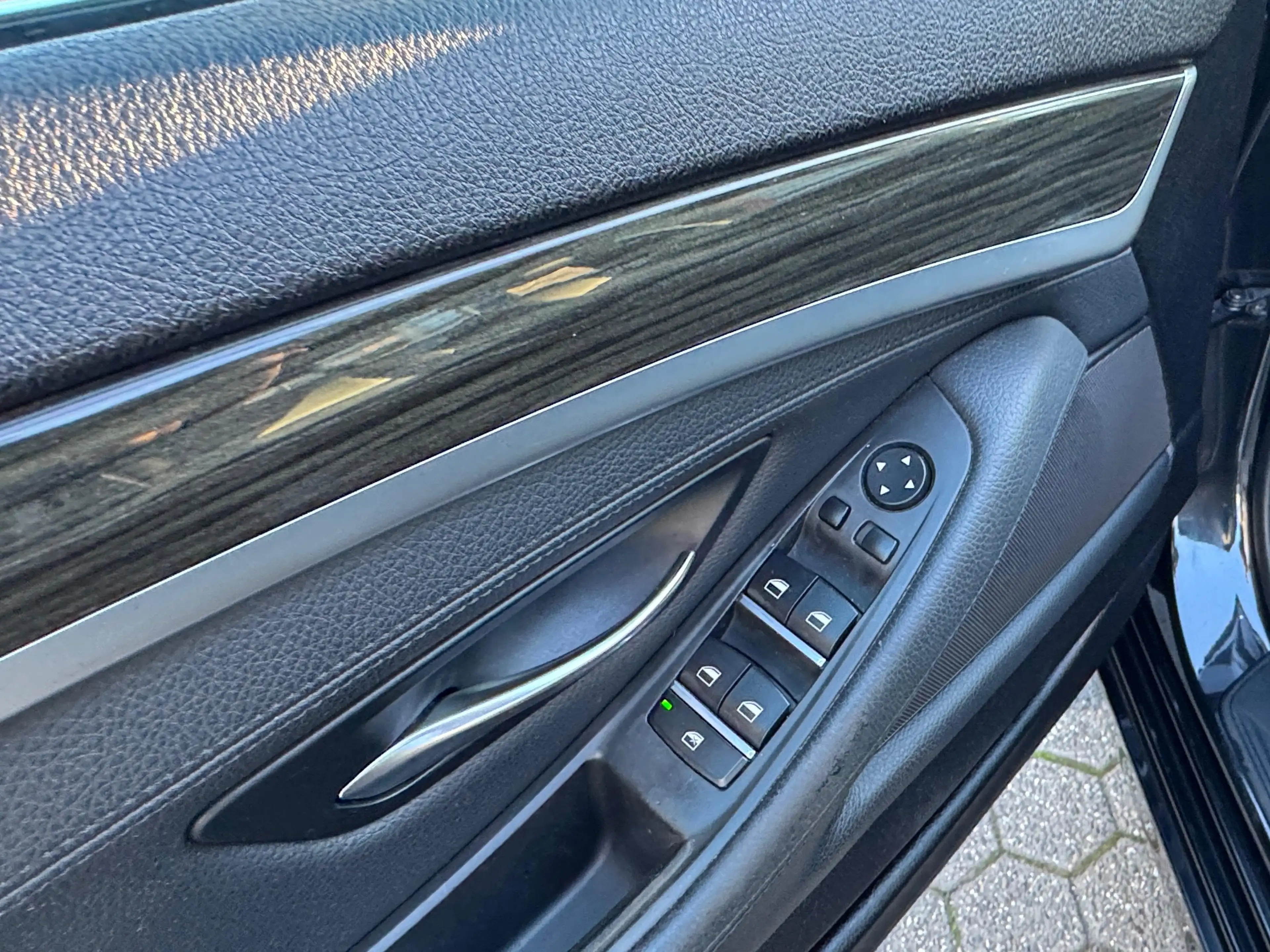 BMW 525 525 d NAVI XENON LEDER KLIMA 2-HAND — photo 8