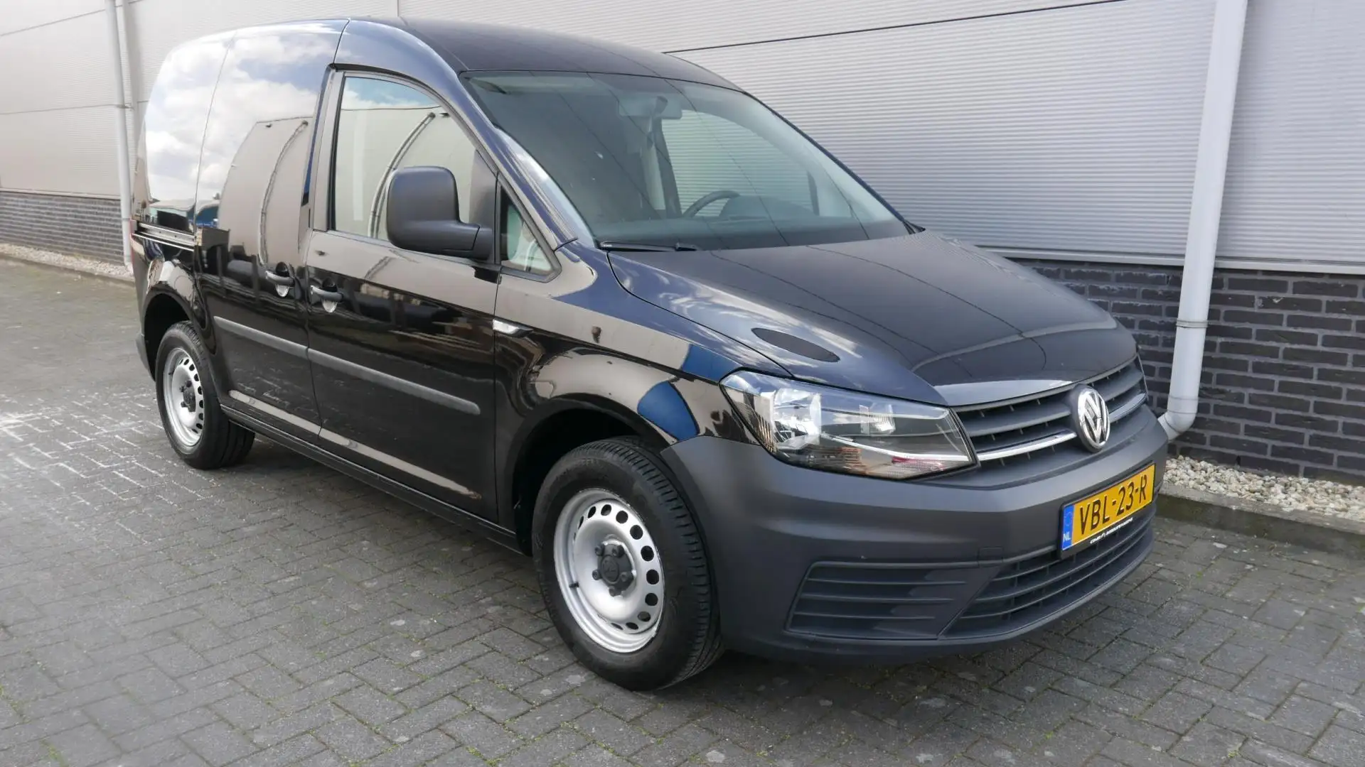 Volkswagen Caddy 2.0 TDI L1H1 BMT Economy Business AIRCO,SCHUIFDEUR Negro - 1