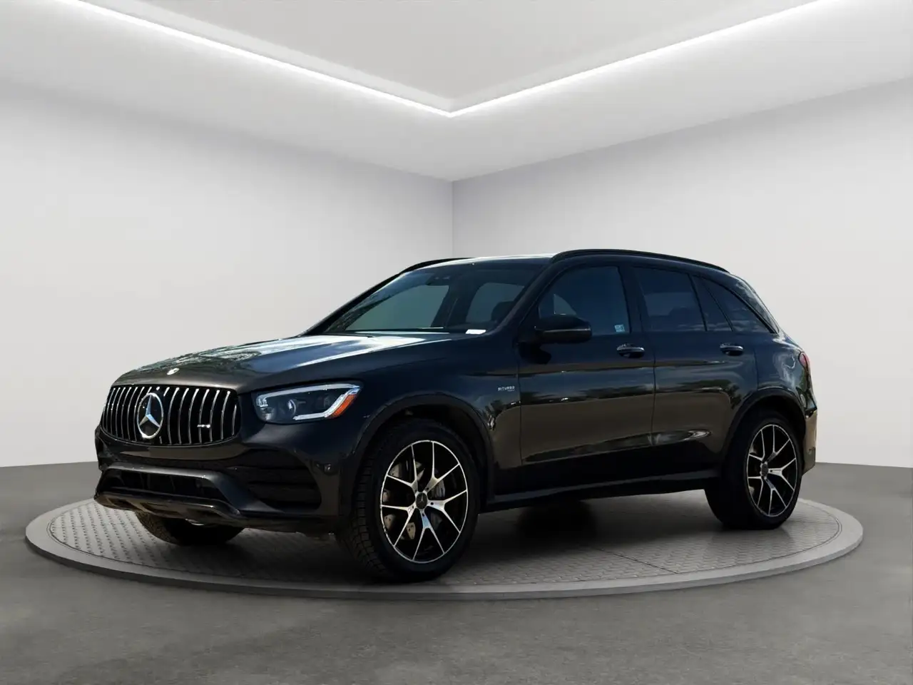 2022 Mercedes-Benz GLC