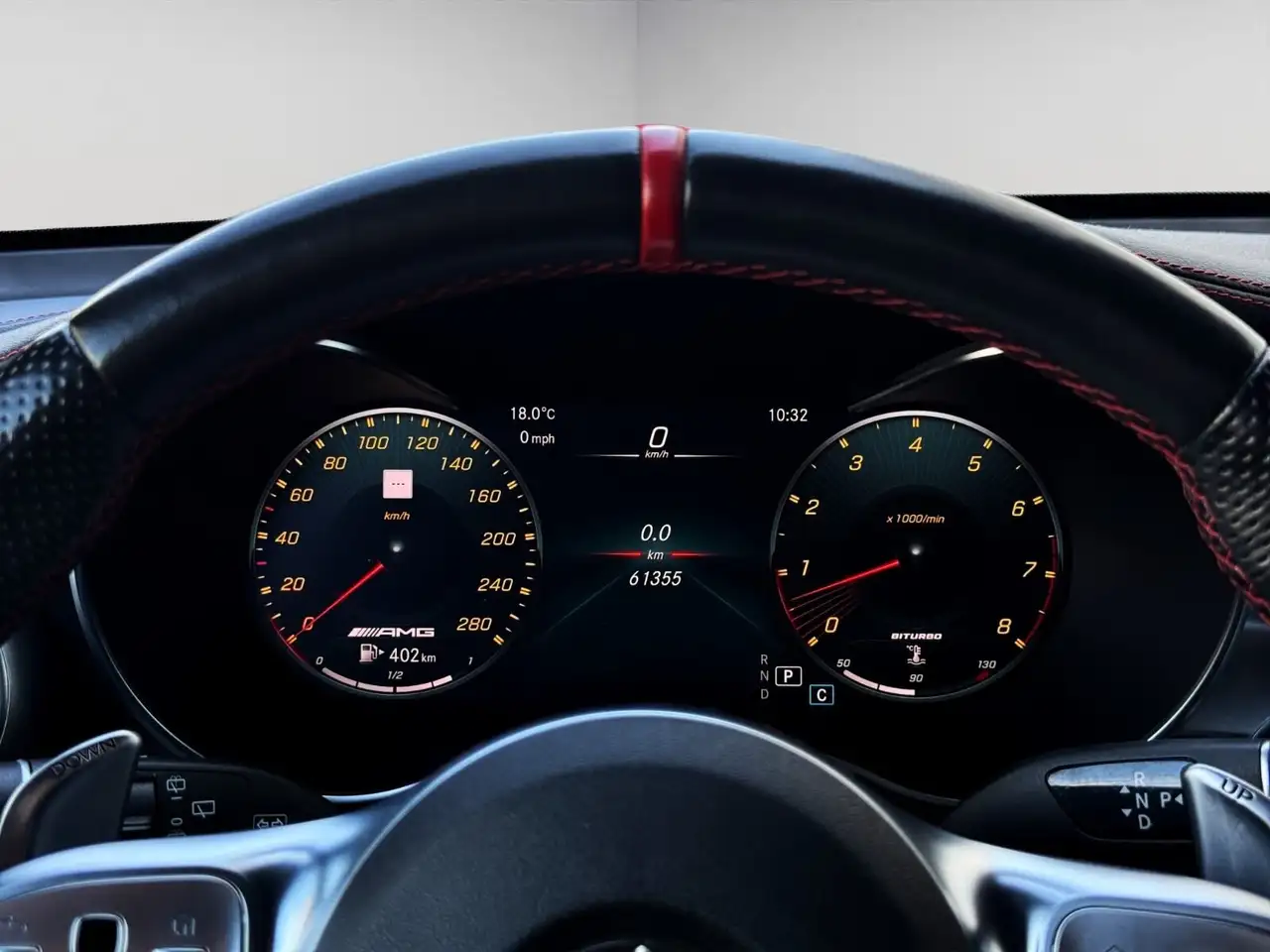 Mercedes-Benz GLC снимка Mercedes-Benz GLC