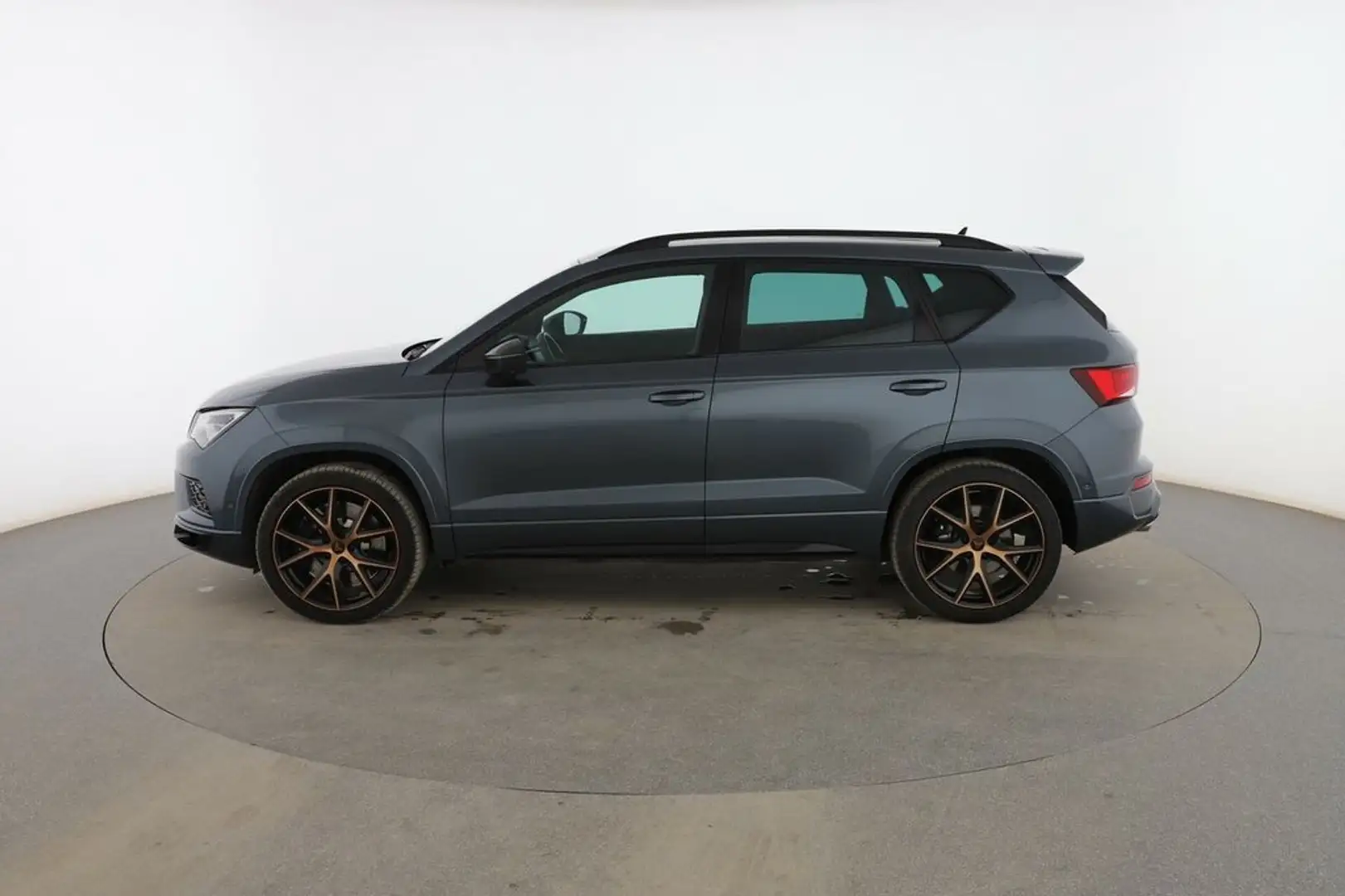 CUPRA Ateca 2.0 TSI 300 DSG 4DRIVE Сірий - 2