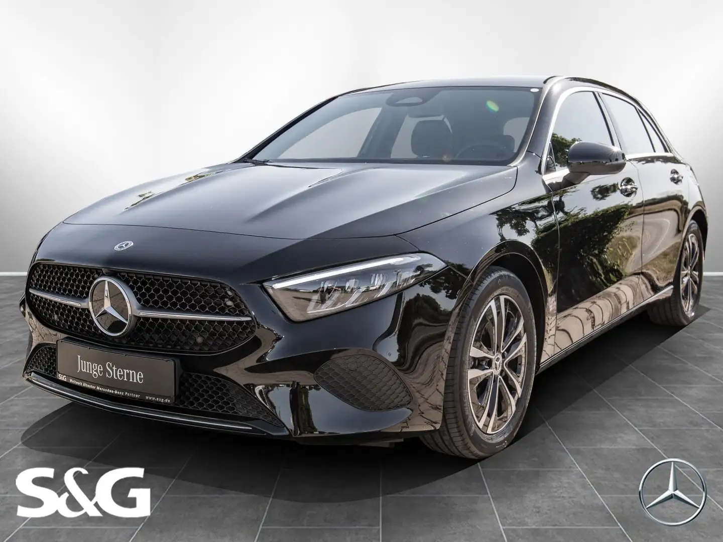 Mercedes-Benz A 200 Kompaktlimousine Progressive RüKam+MBUX Schwarz - 1