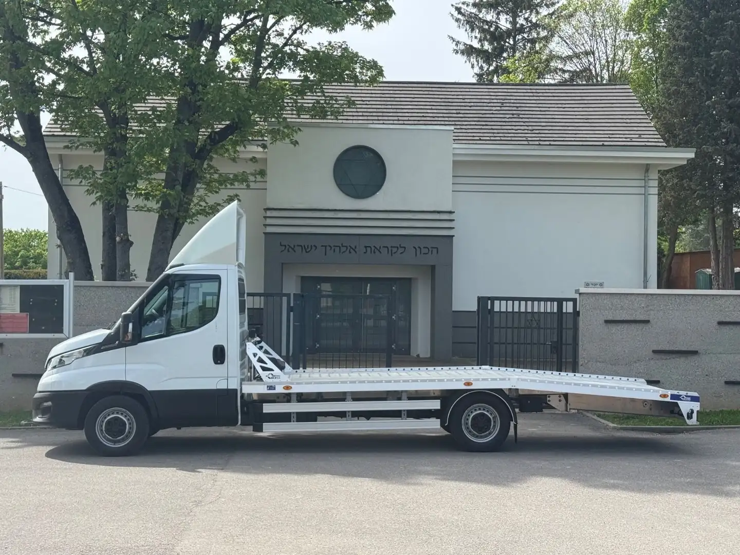 Iveco Sonstige Daily 2.3 35S14 A8/P Hi-Matic Autotransporter Weiß - 2