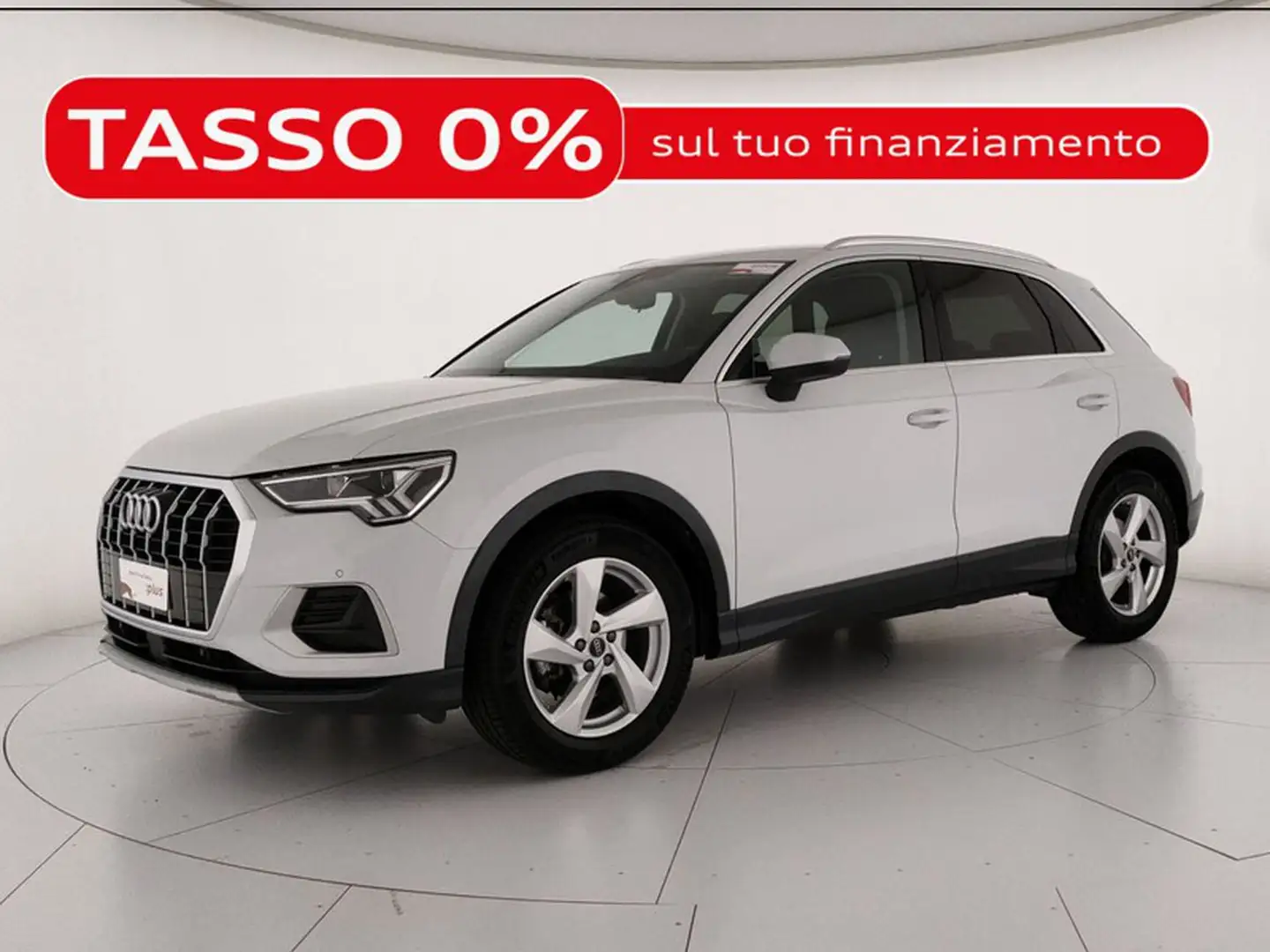 Audi Q3 35 2.0 tdi business advanced s tronic Blanc - 1