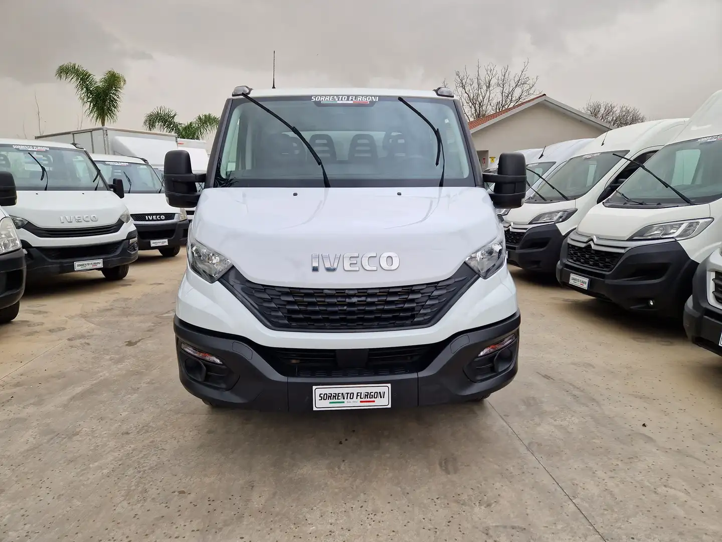 Iveco Daily DOPPIA CABINA 35C16 -3.0 MJT 160 CV RIBALTABILE Bianco - 2