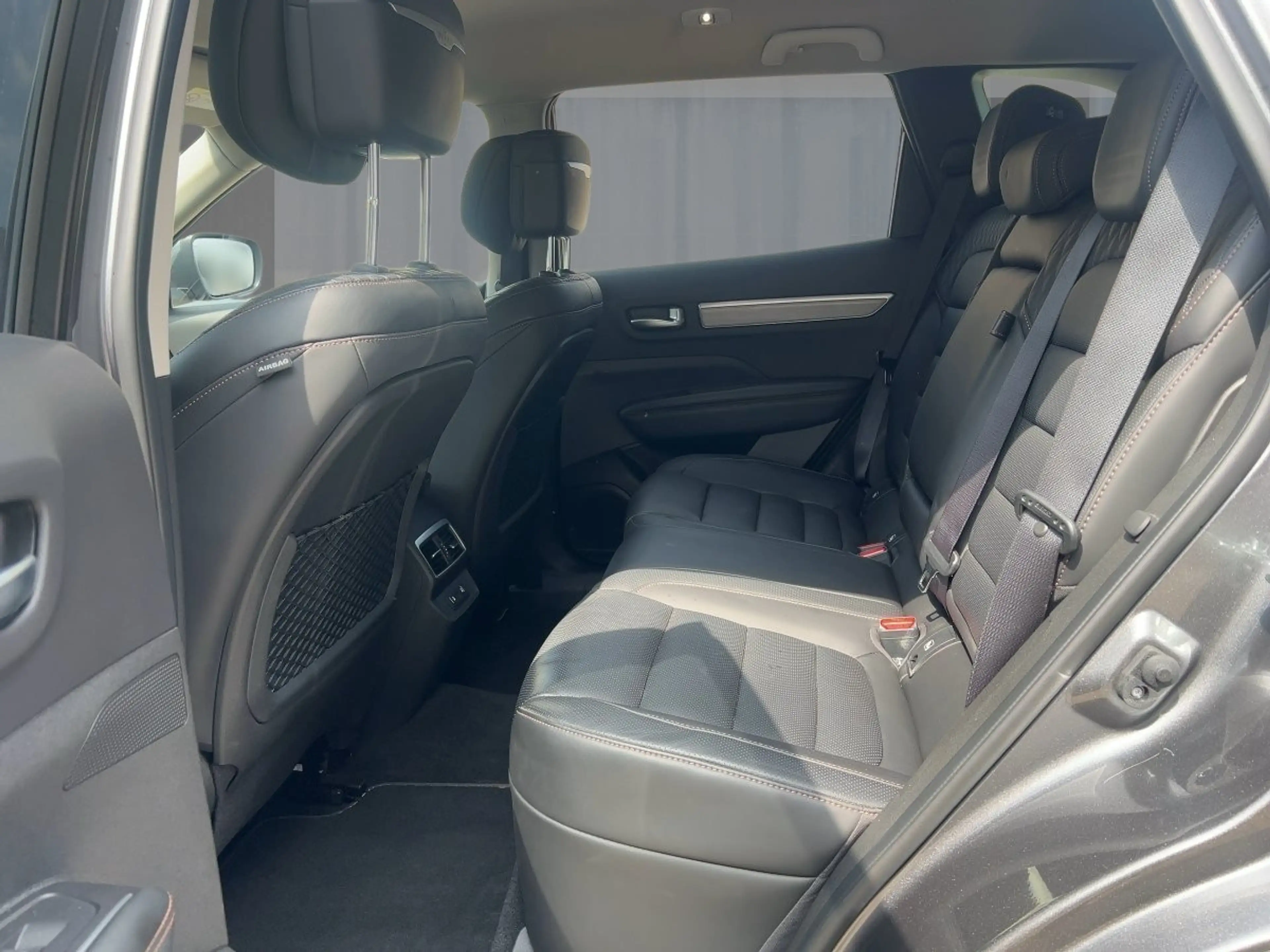 Renault Koleos 1.3 TCE 160 INITIALE PARIS — photo 9