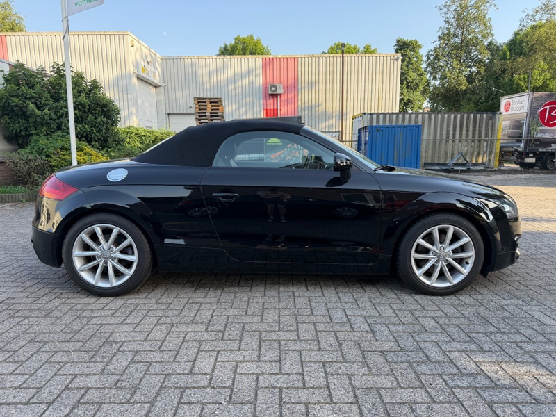 Audi TT - — photo 6