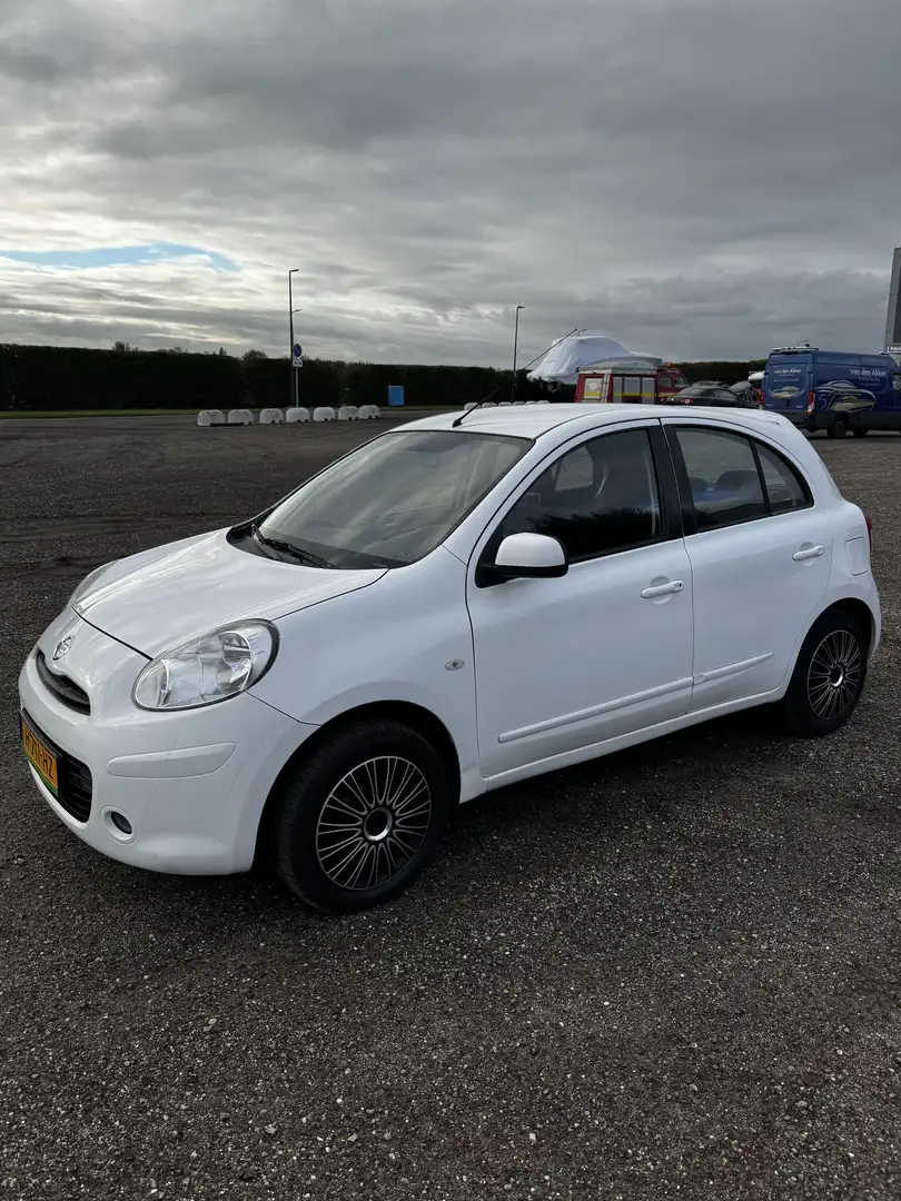 Nissan Micra 1.2 Tekna - 1
