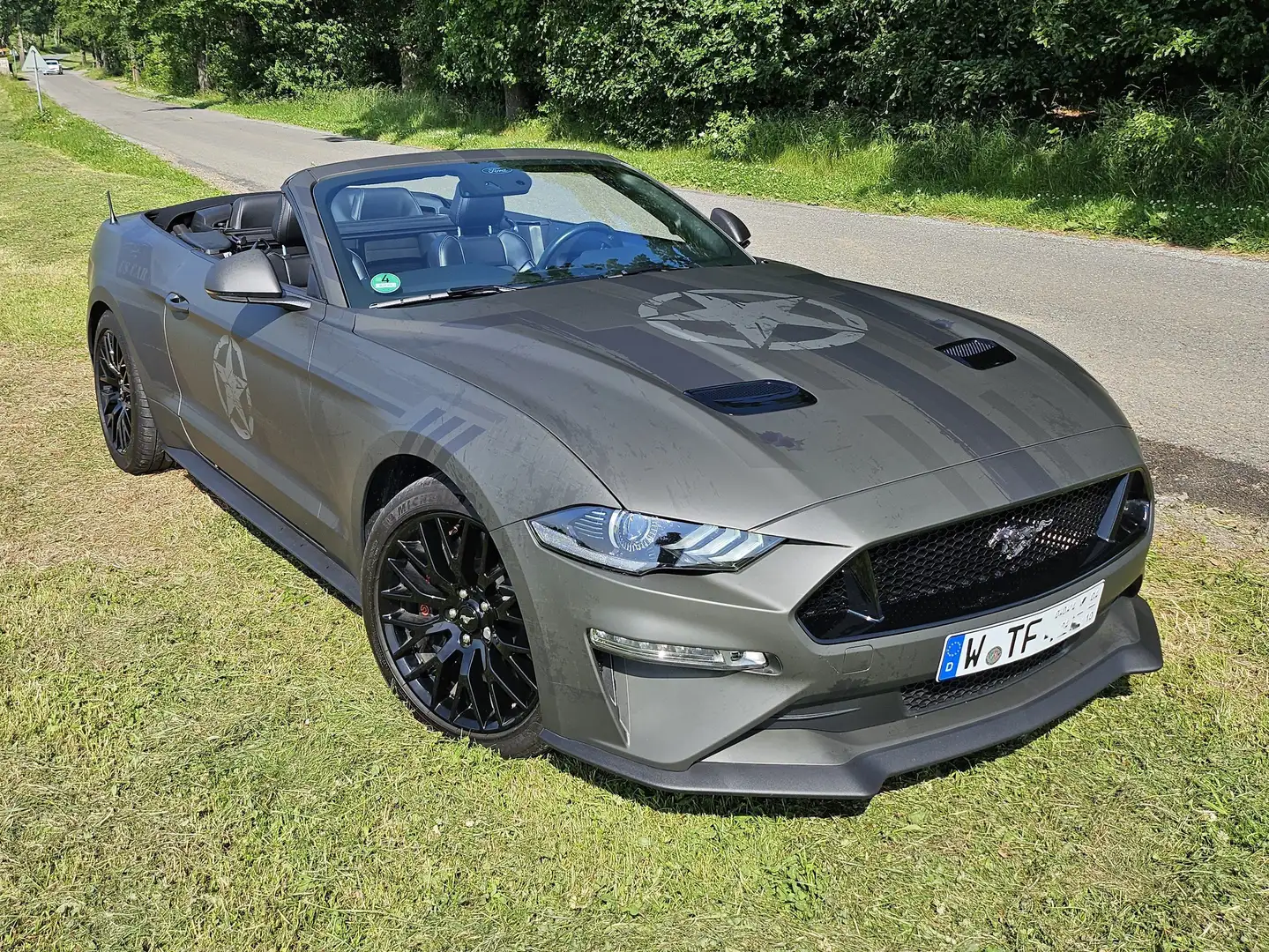 Ford Mustang MagneRide, Deutsches Fahrzeug, Alcantara Schwarz - 1