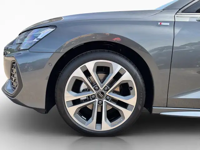Audi A3 view 8