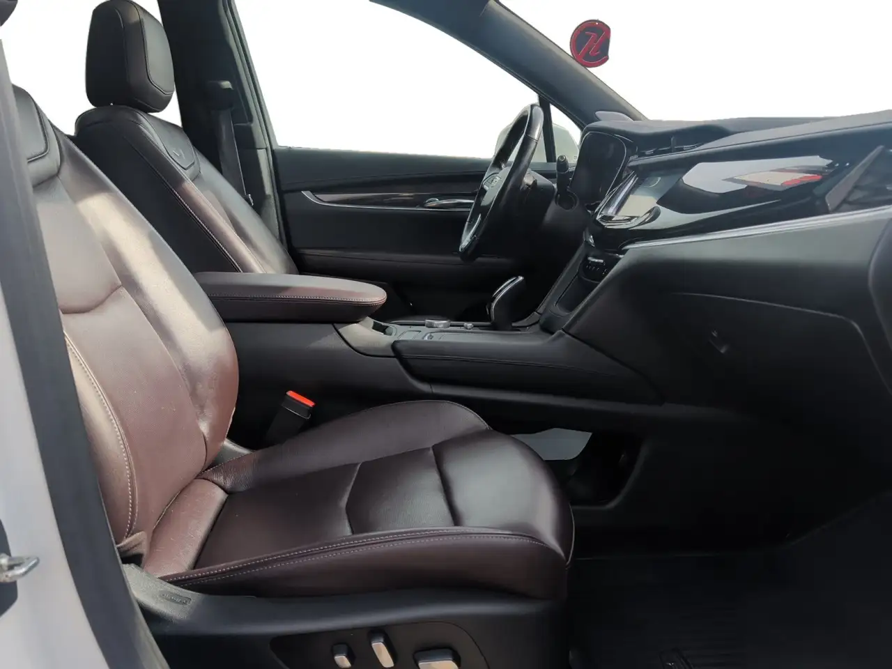 Cadillac XT6 снимка Cadillac XT6