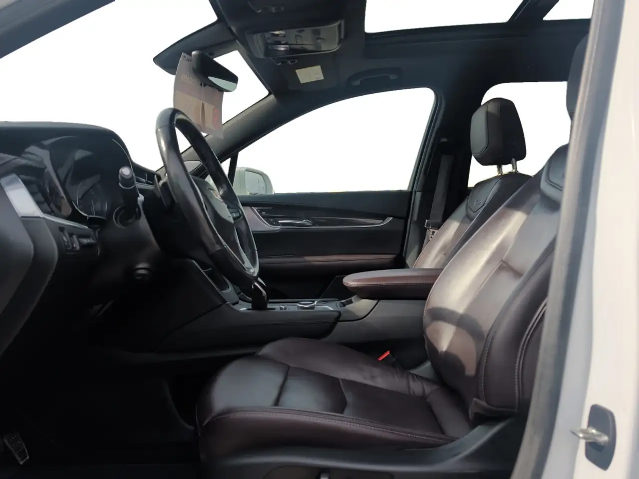 Cadillac XT6 снимка Cadillac XT6