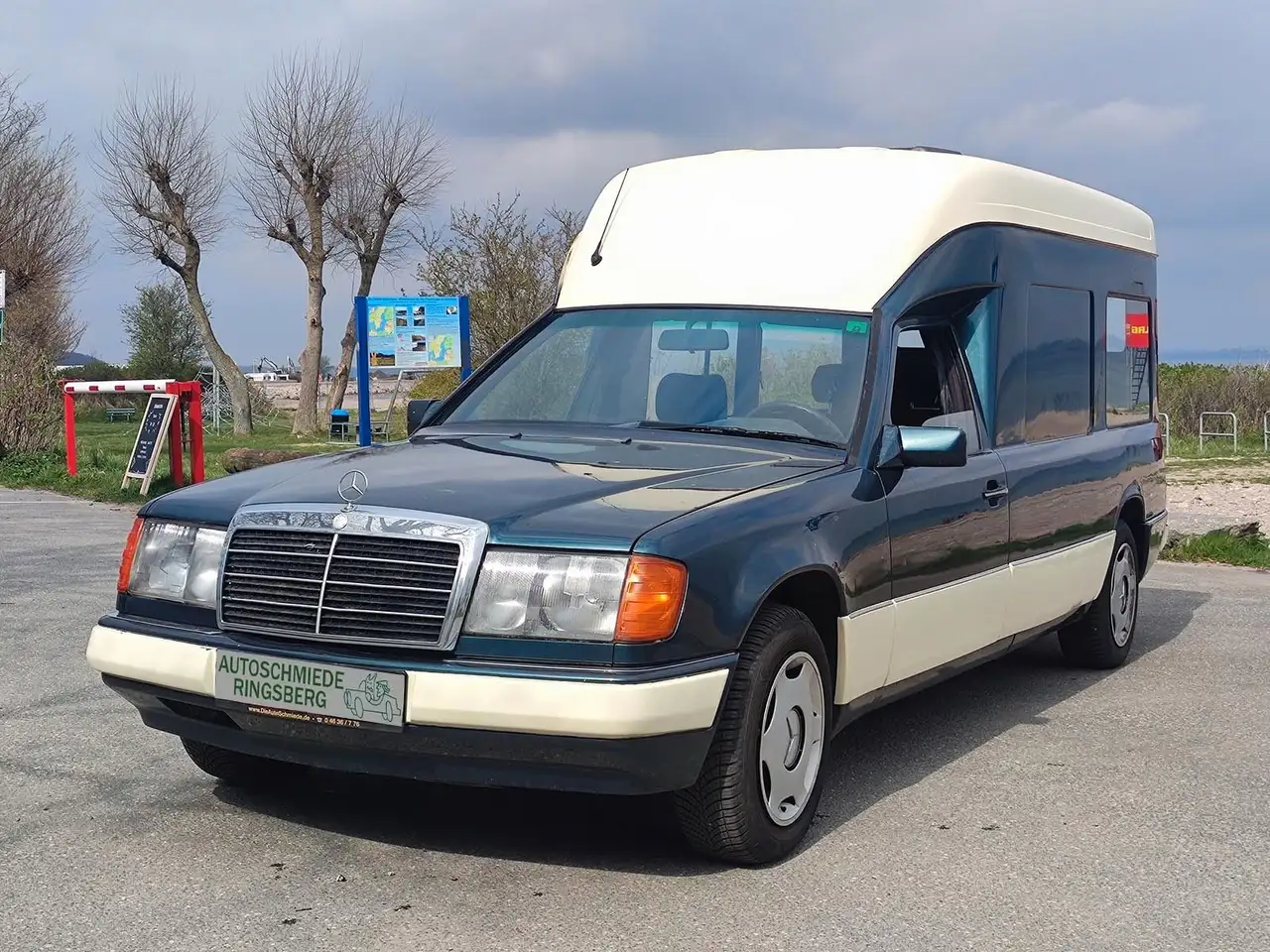 Mercedes-Benz 250, foto 1