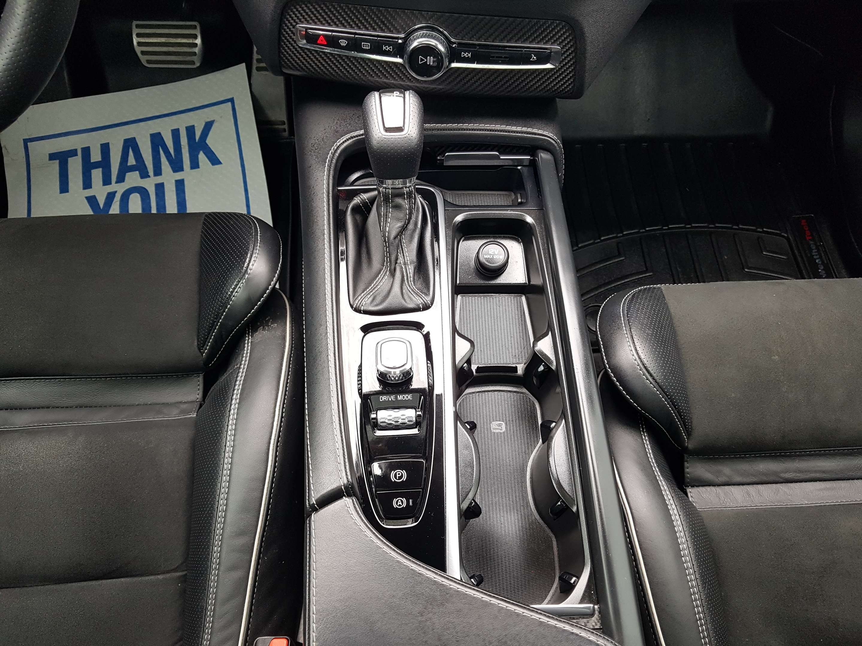 2018 Volvo XC90 T6 AWD R-Design thumb 29